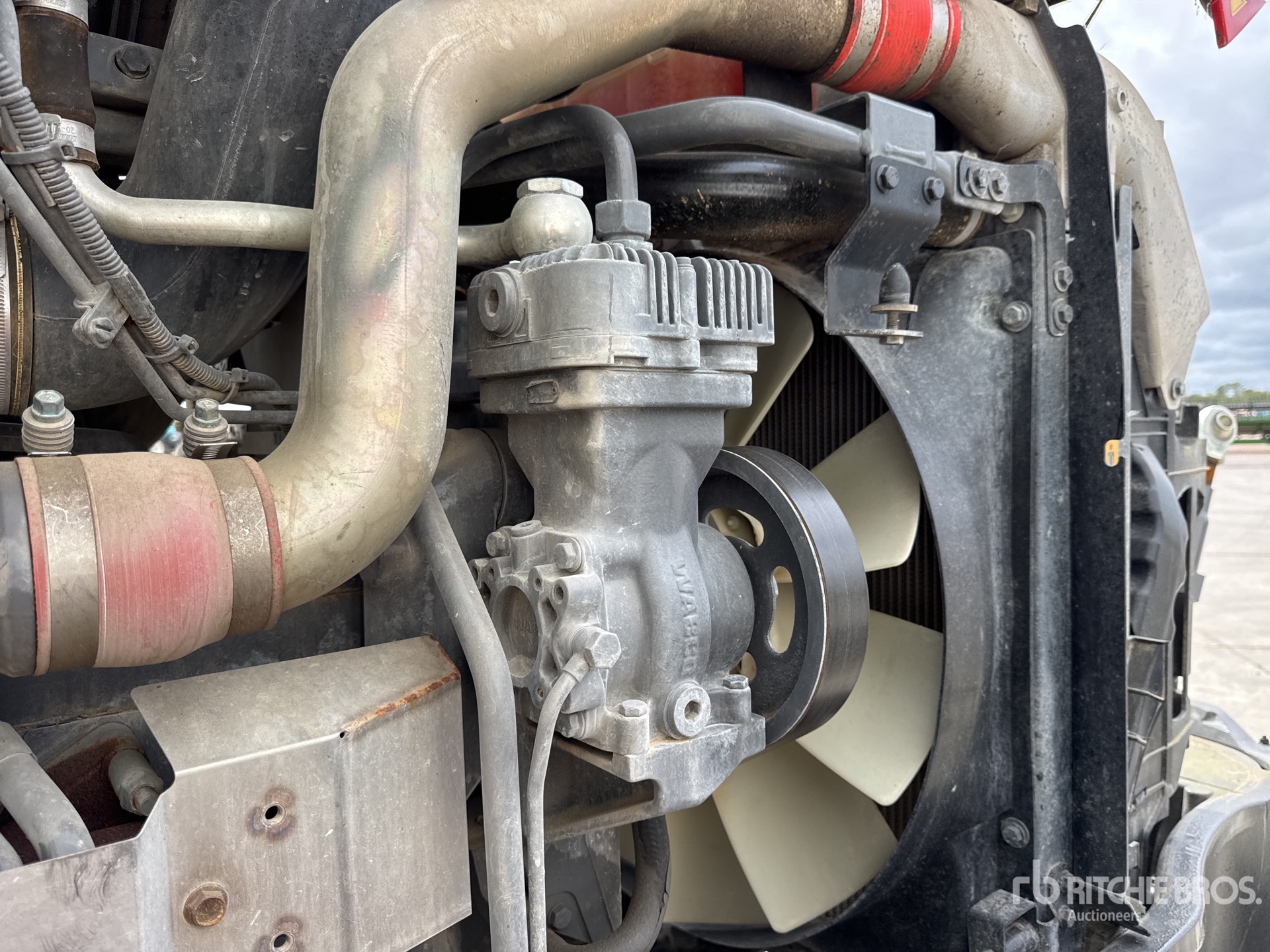 2023 Massey Ferguson 8S.205 DYNA-7