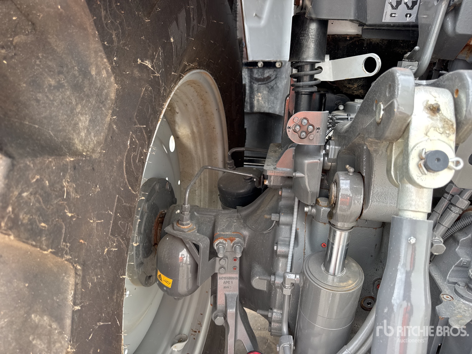 2023 Massey Ferguson 8S.205 DYNA-7