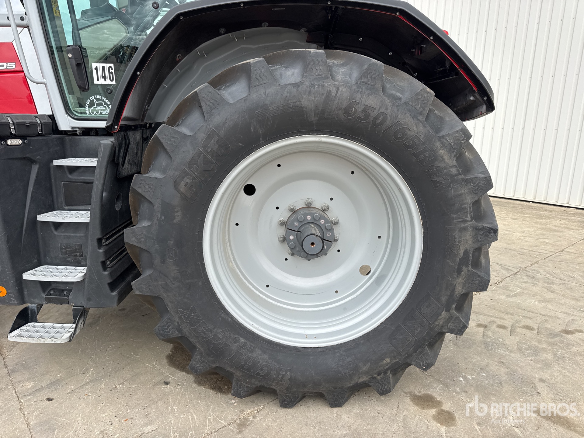 2023 Massey Ferguson 8S.205 DYNA-7