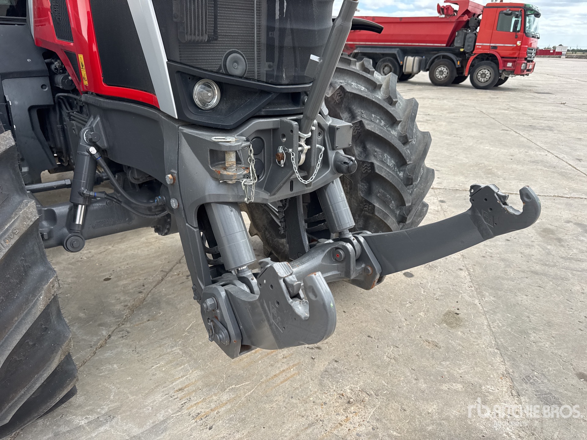 2023 Massey Ferguson 8S.205 DYNA-7