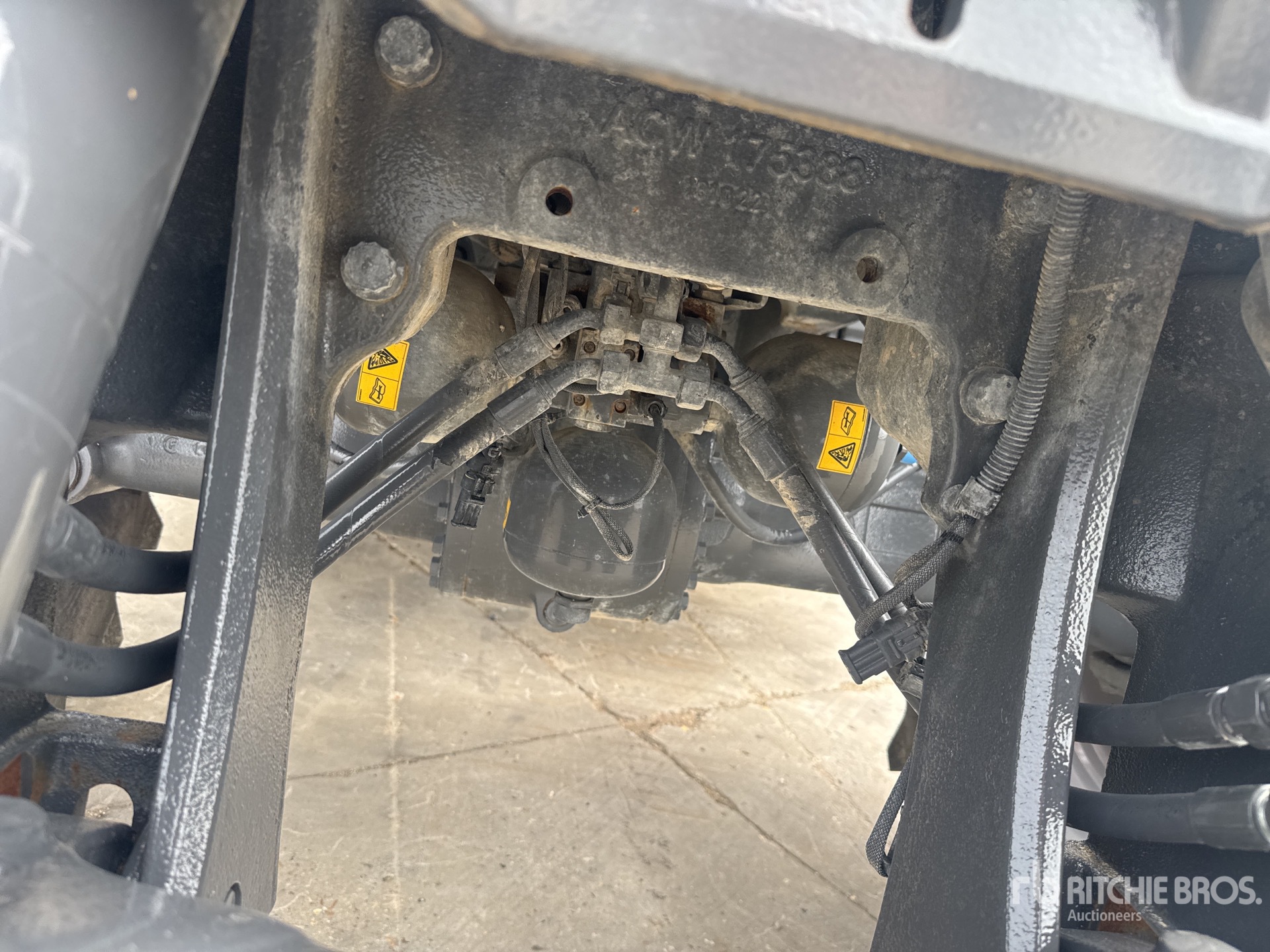 2023 Massey Ferguson 8S.205