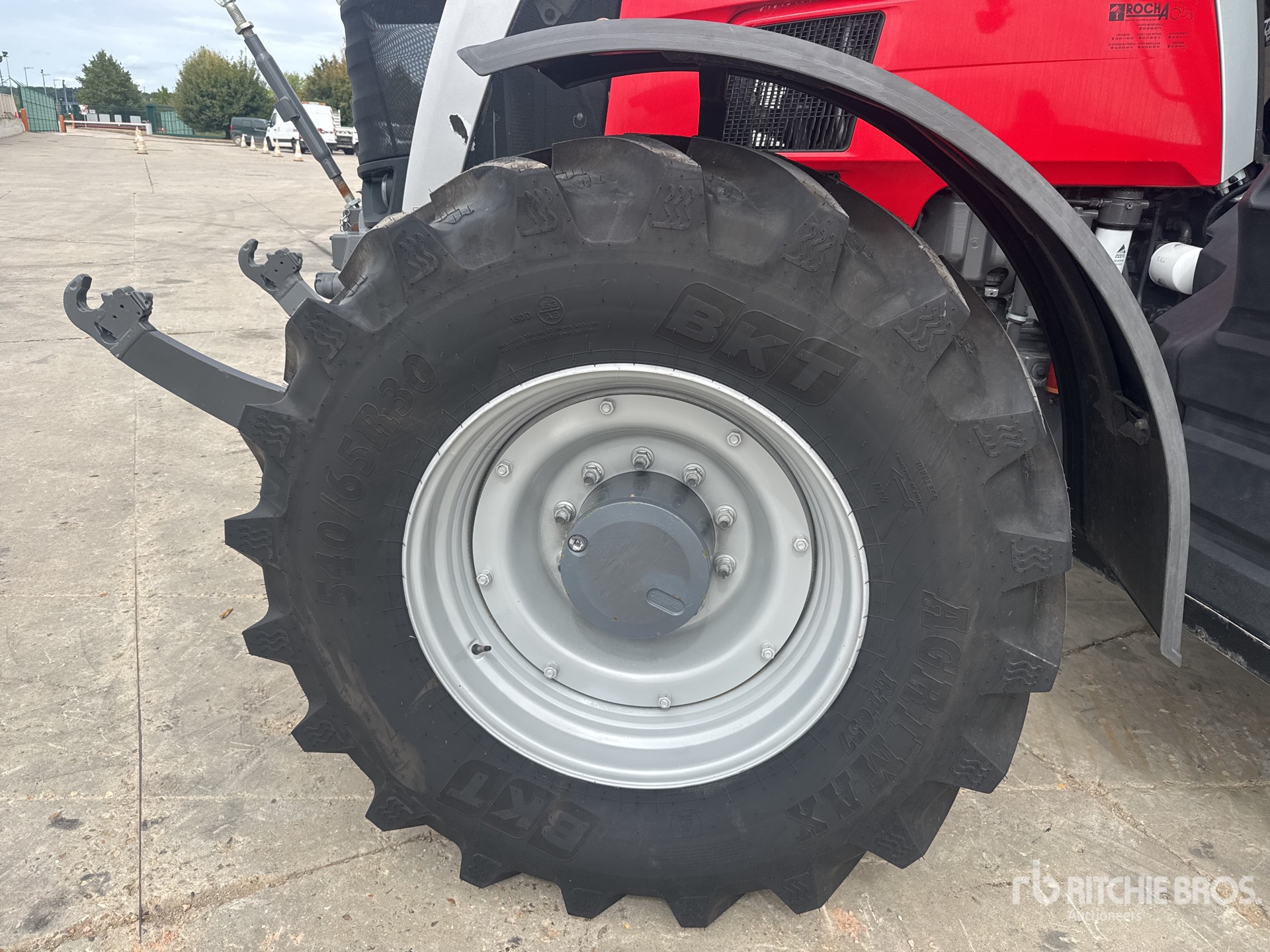 2023 Massey Ferguson 8S.205