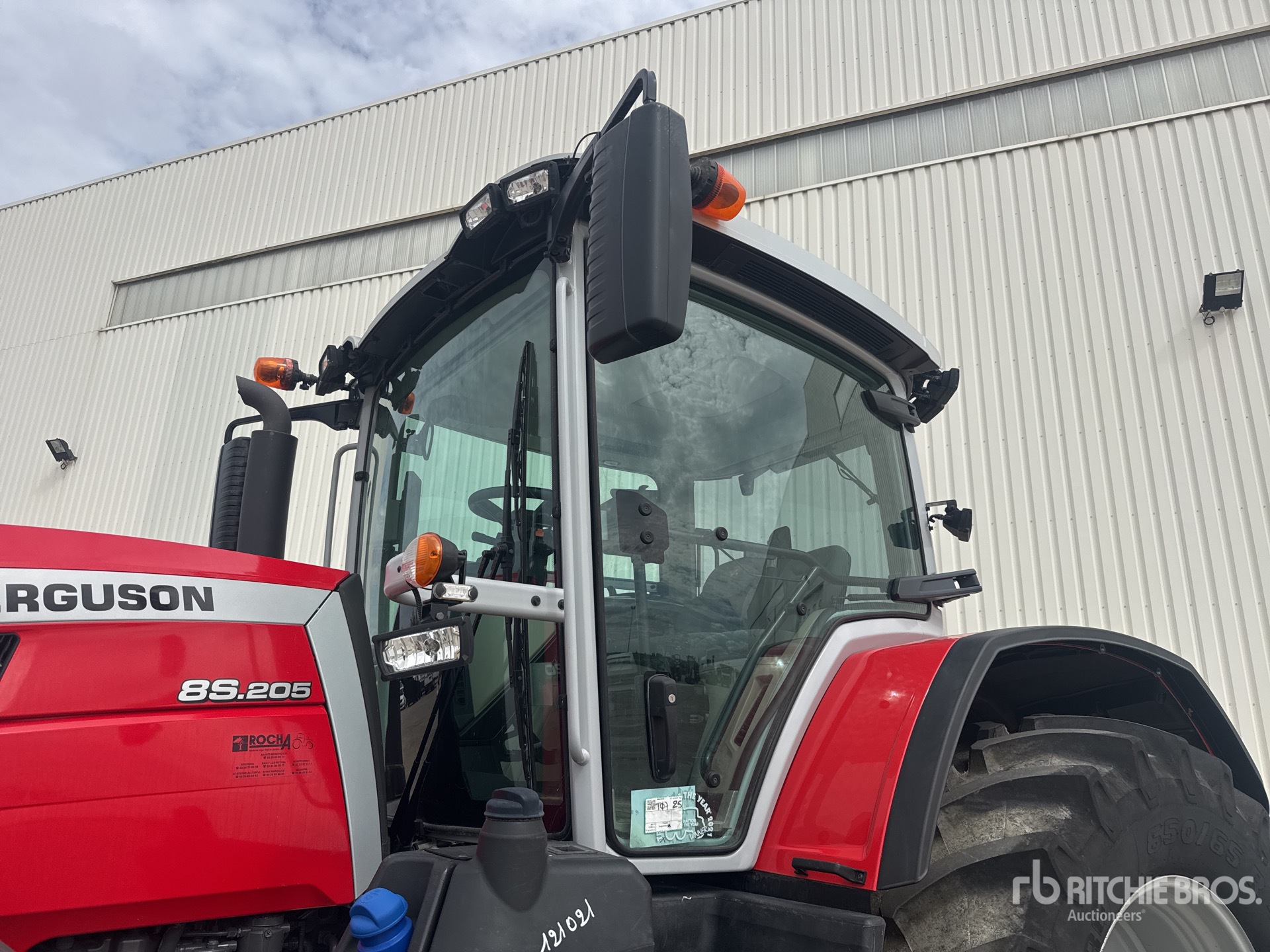 2023 Massey Ferguson 8S.205