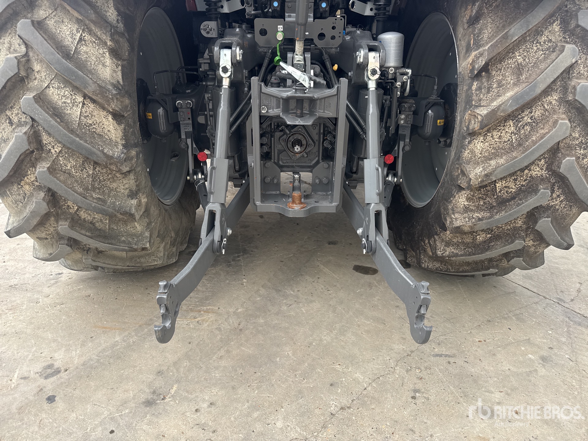 2023 Massey Ferguson 8S.205