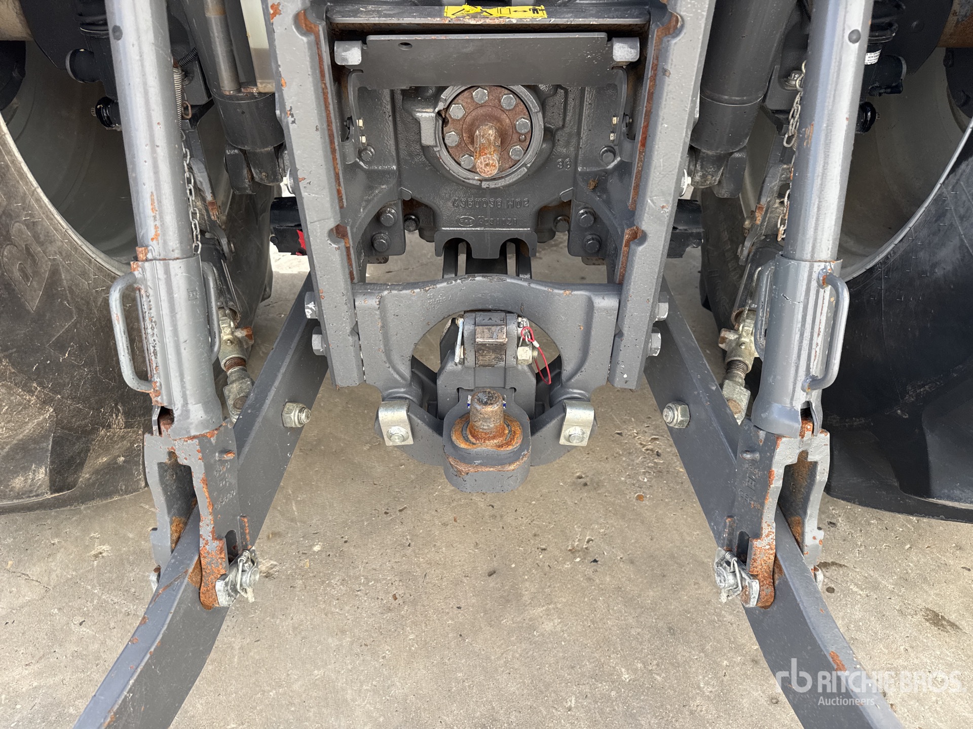 2016 Massey Ferguson 7724