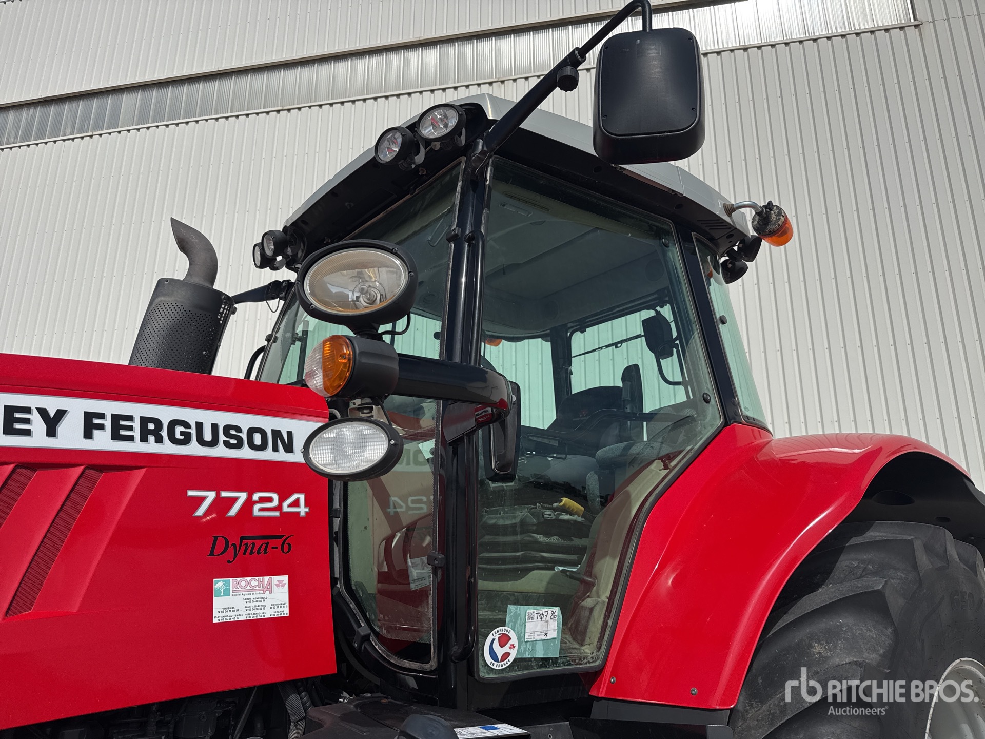 2016 Massey Ferguson 7724