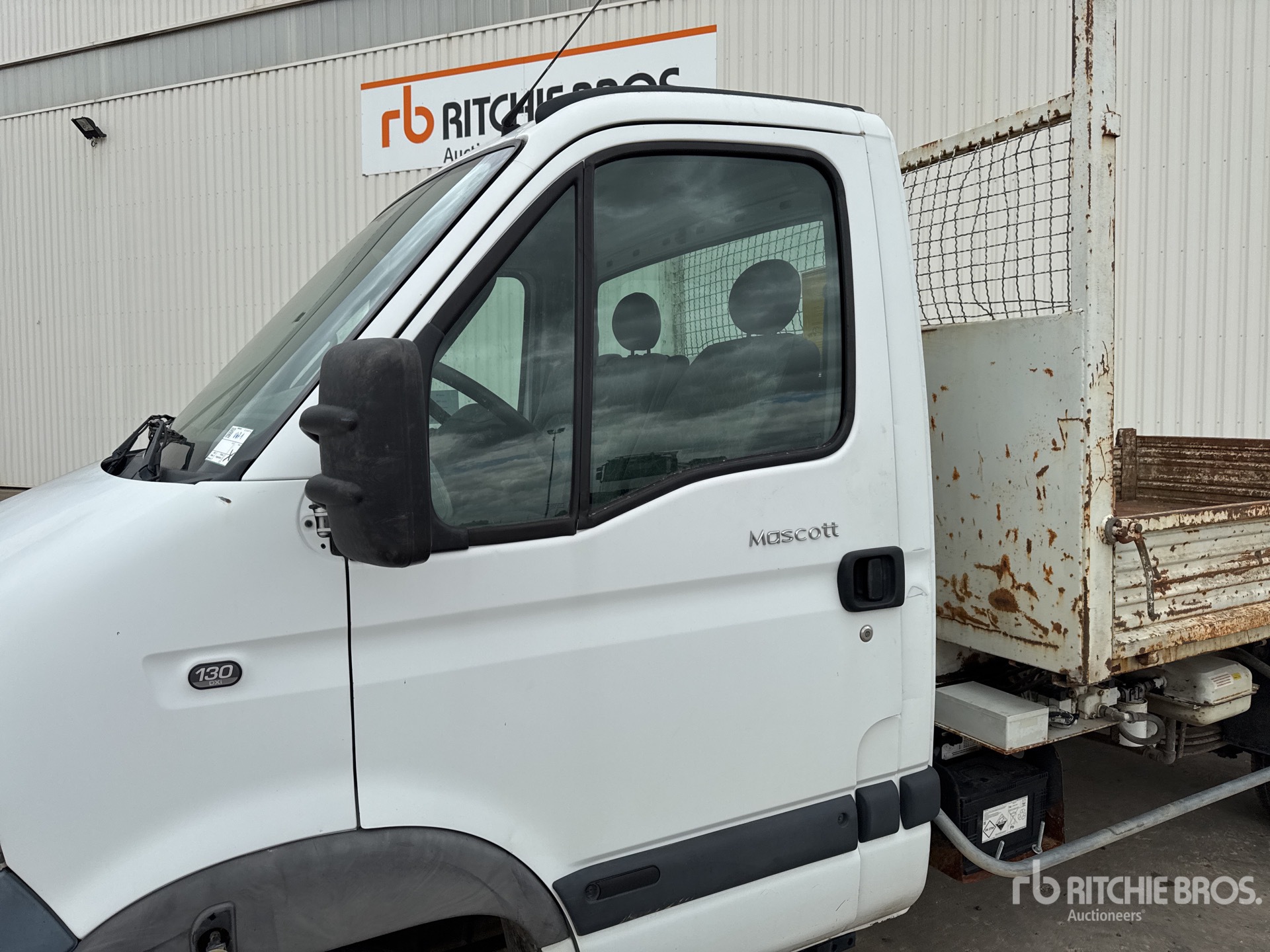 2008 Renault MASCOTT 130DXI