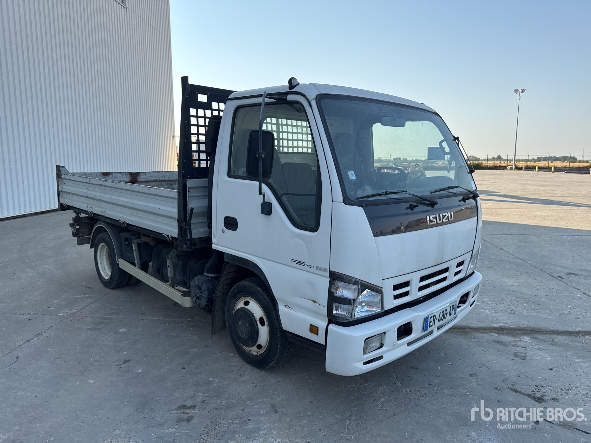2007 Isuzu P35.Y07