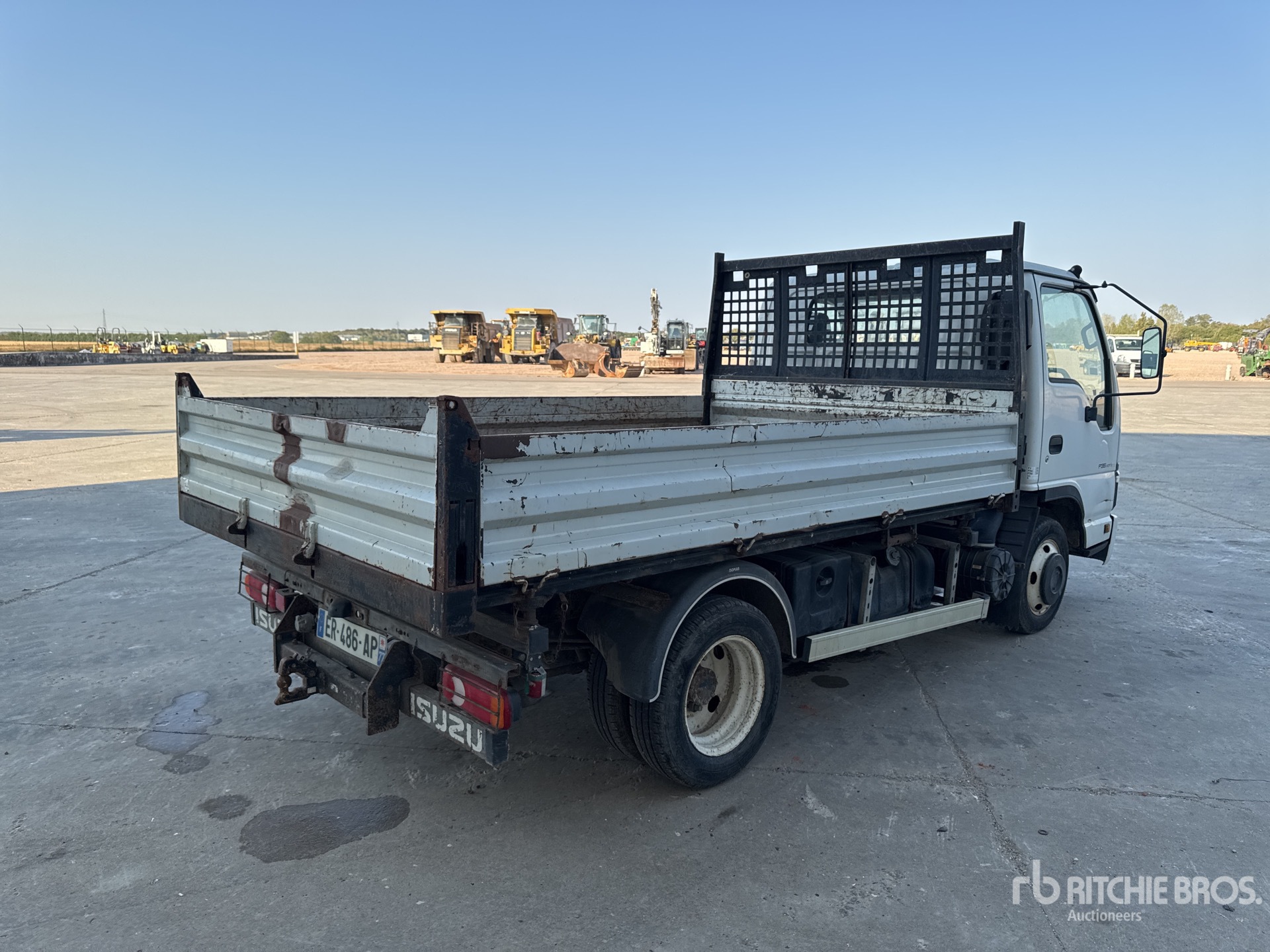 2007 Isuzu P35.Y07