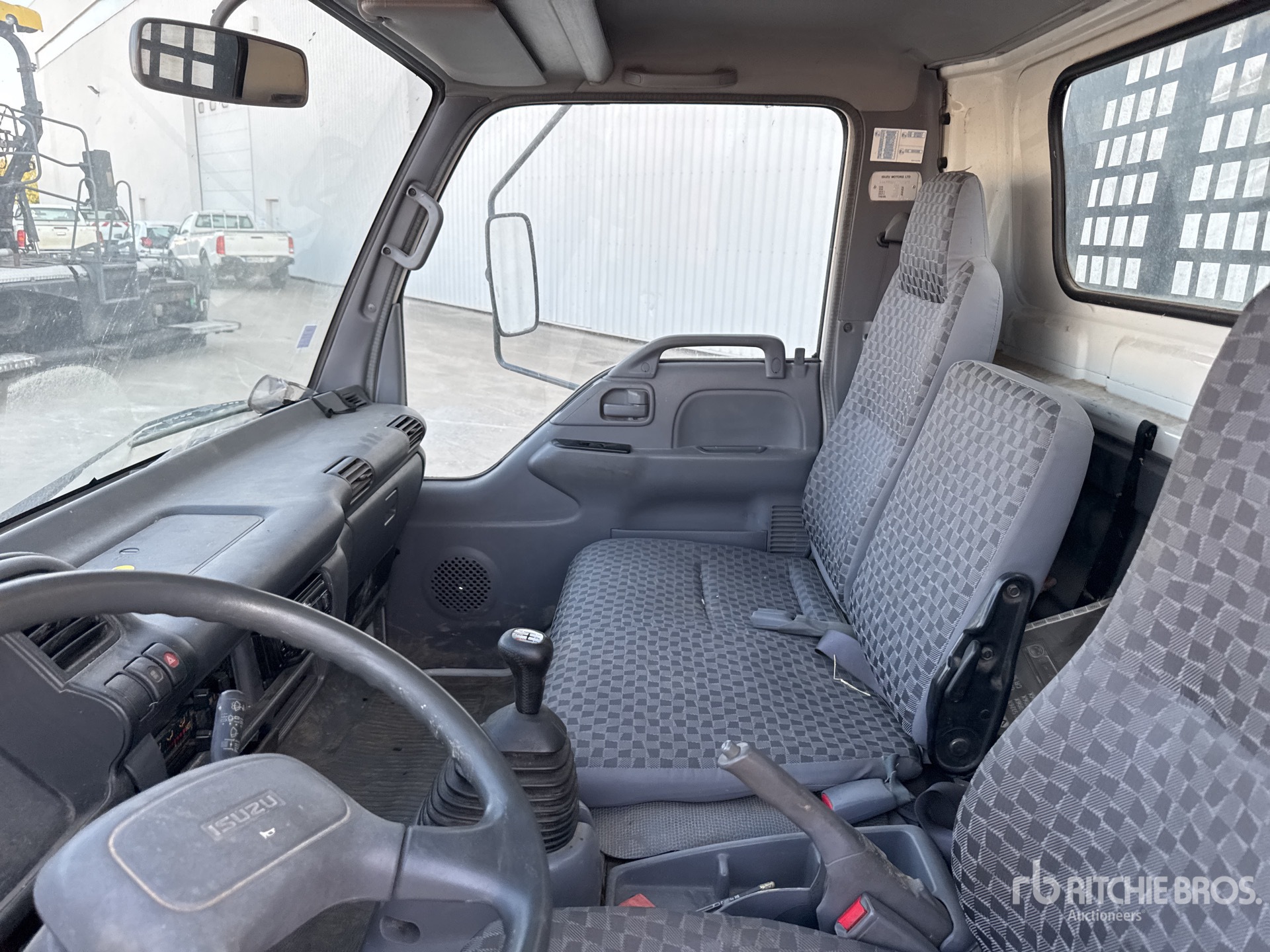 2007 Isuzu P35.Y07