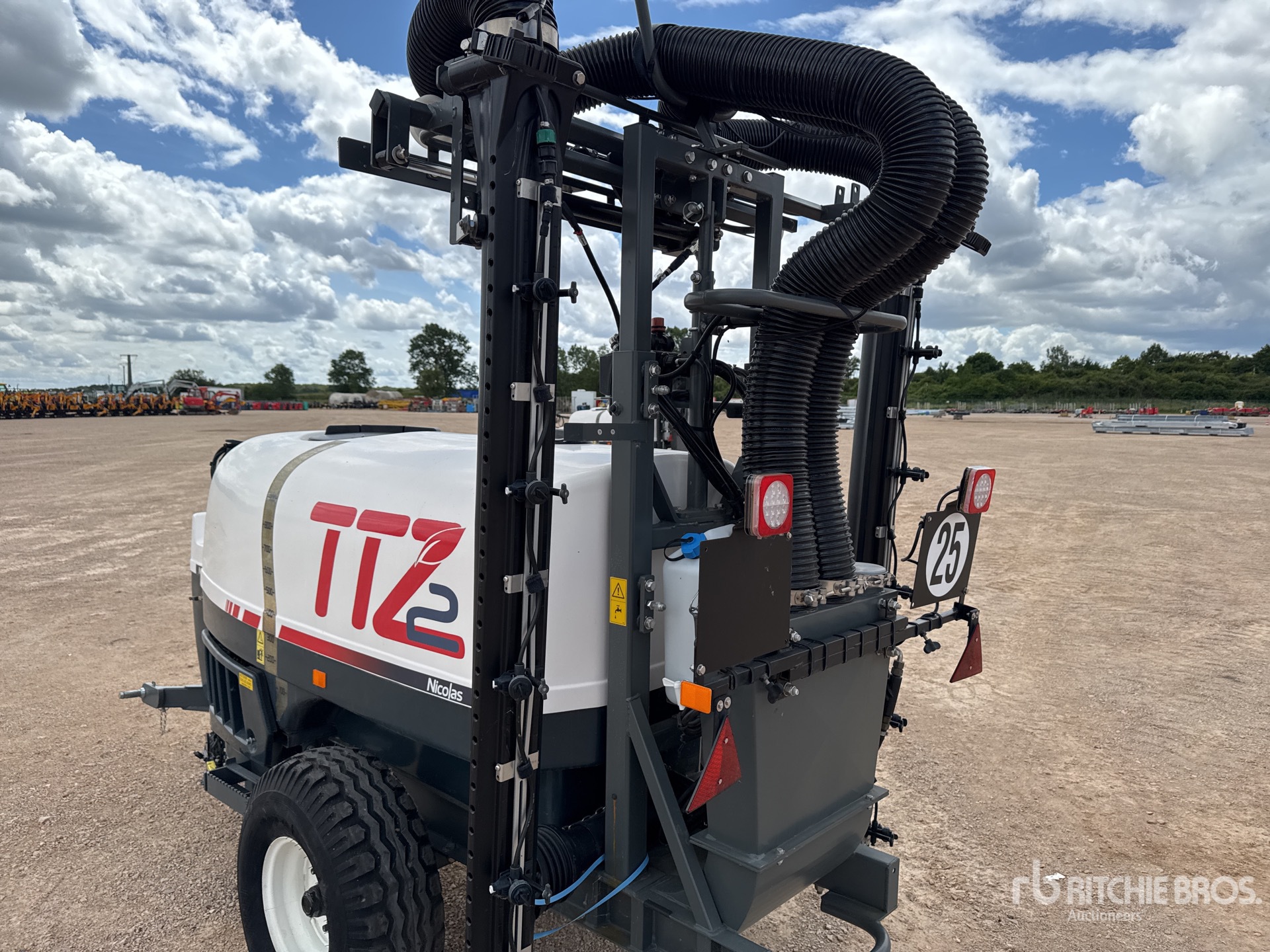 2023 Nicolas TTZ 2 900 INTER