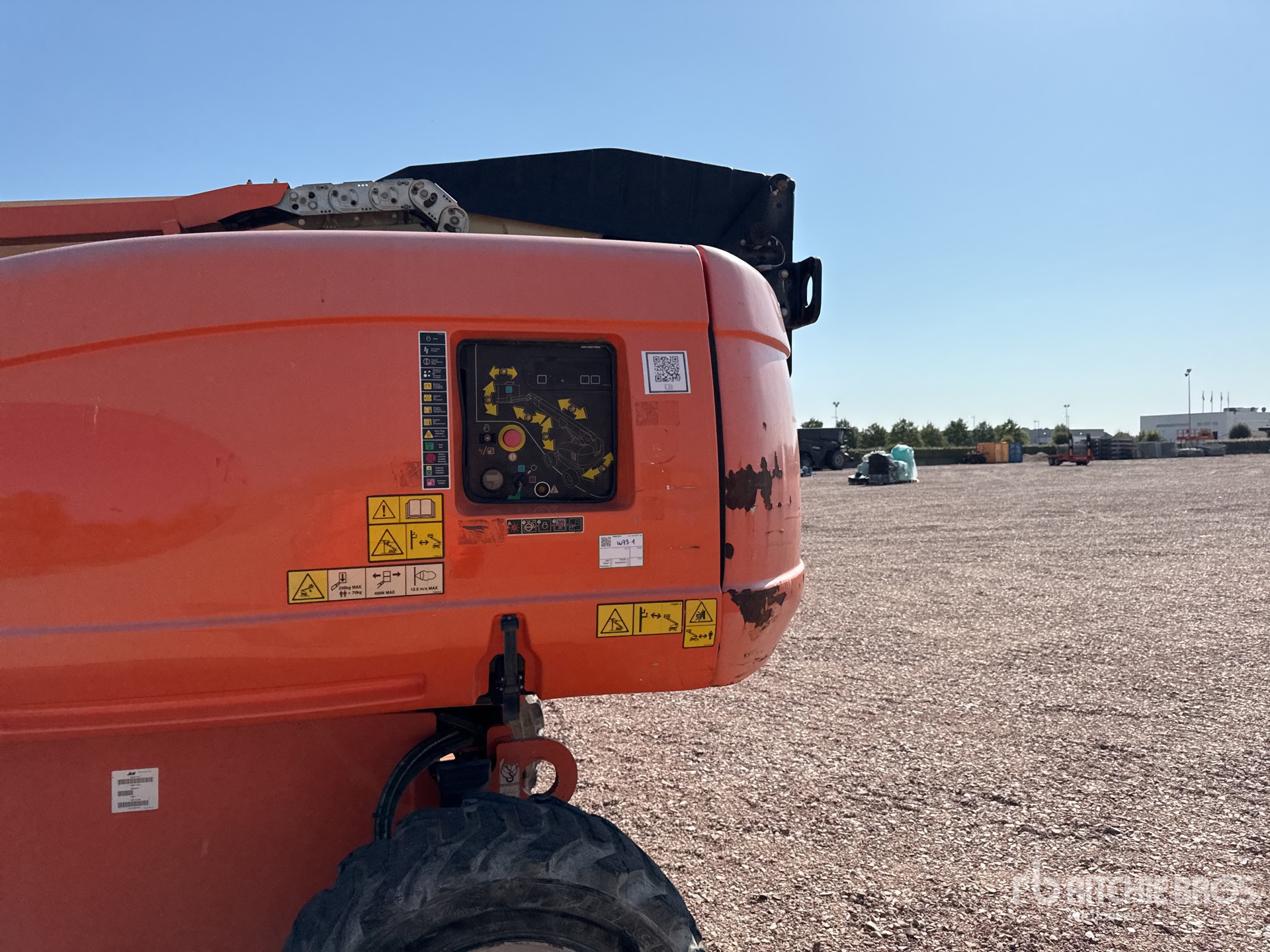 2016 JLG 660SJ