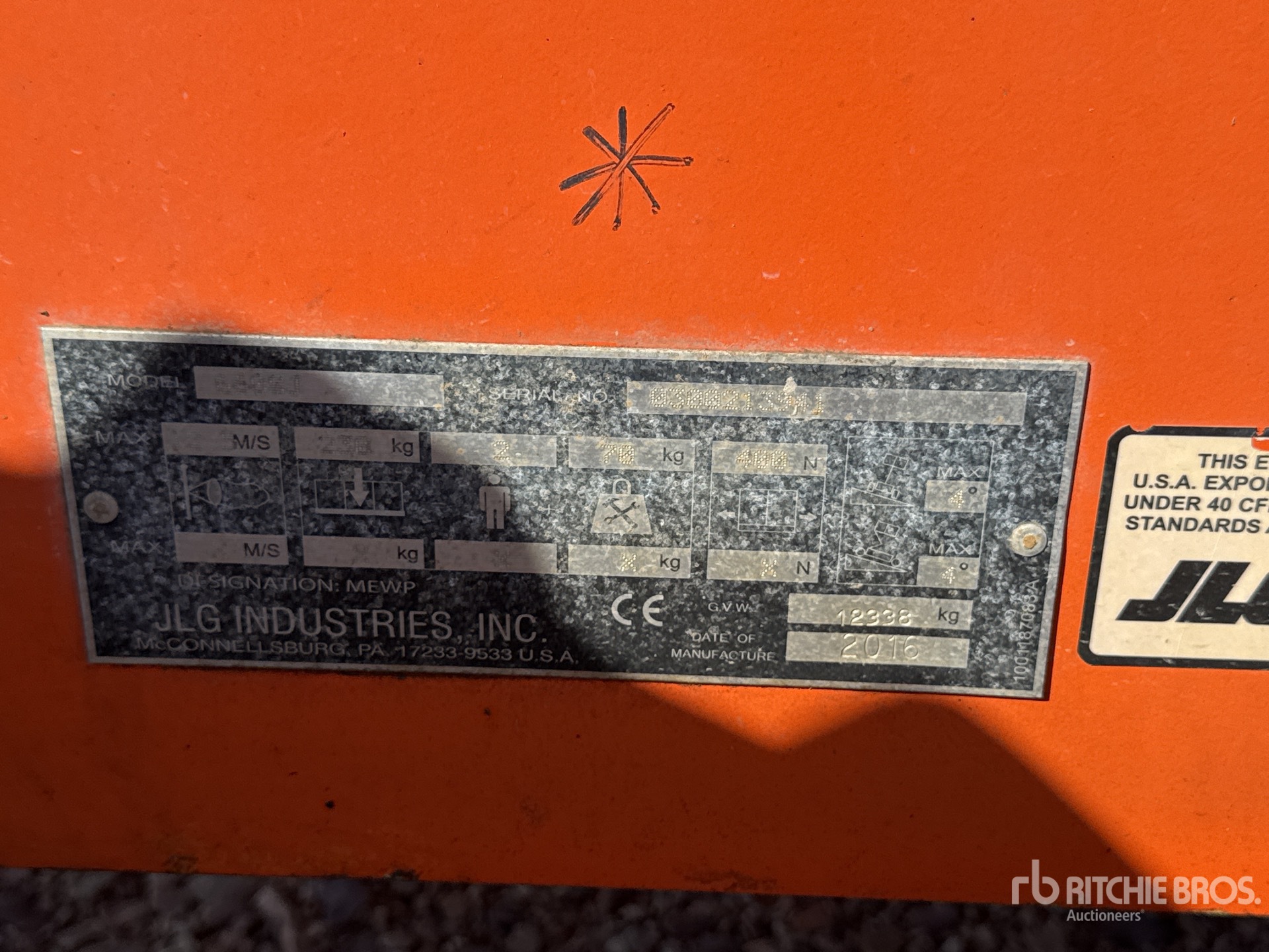 2016 JLG 660SJ