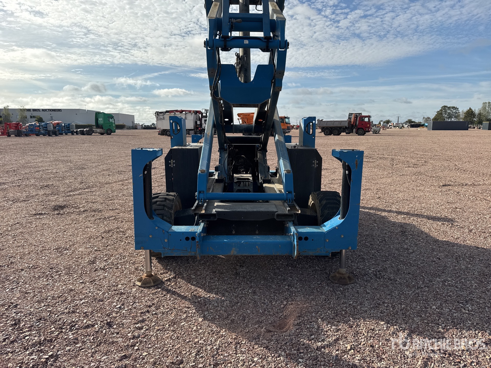 2016 Genie GS-5390