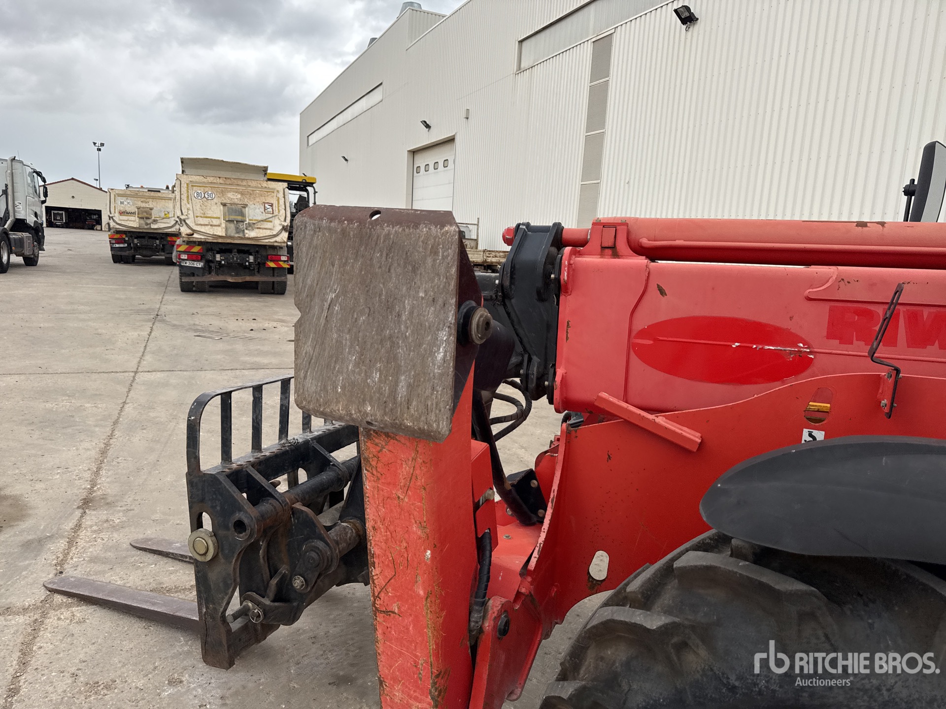 2013 Manitou MT1440