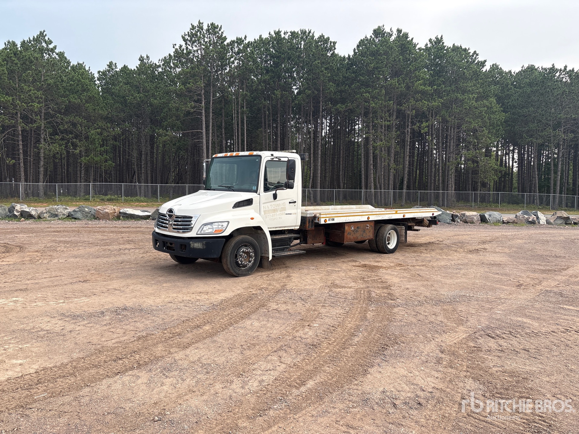 2007 Hino 258