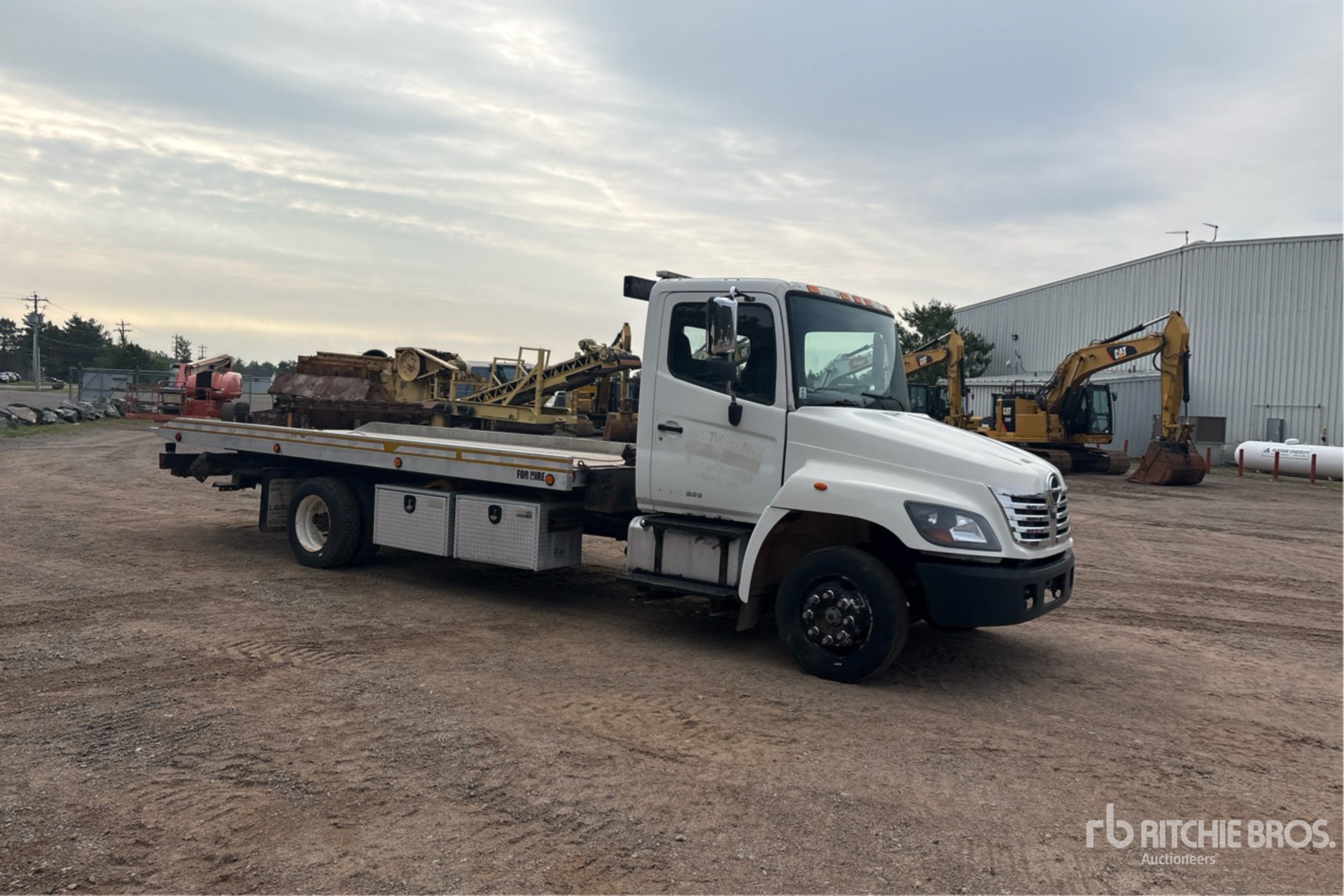 2007 Hino 258