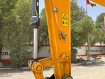 Hydraulics with Bucket Cylinder