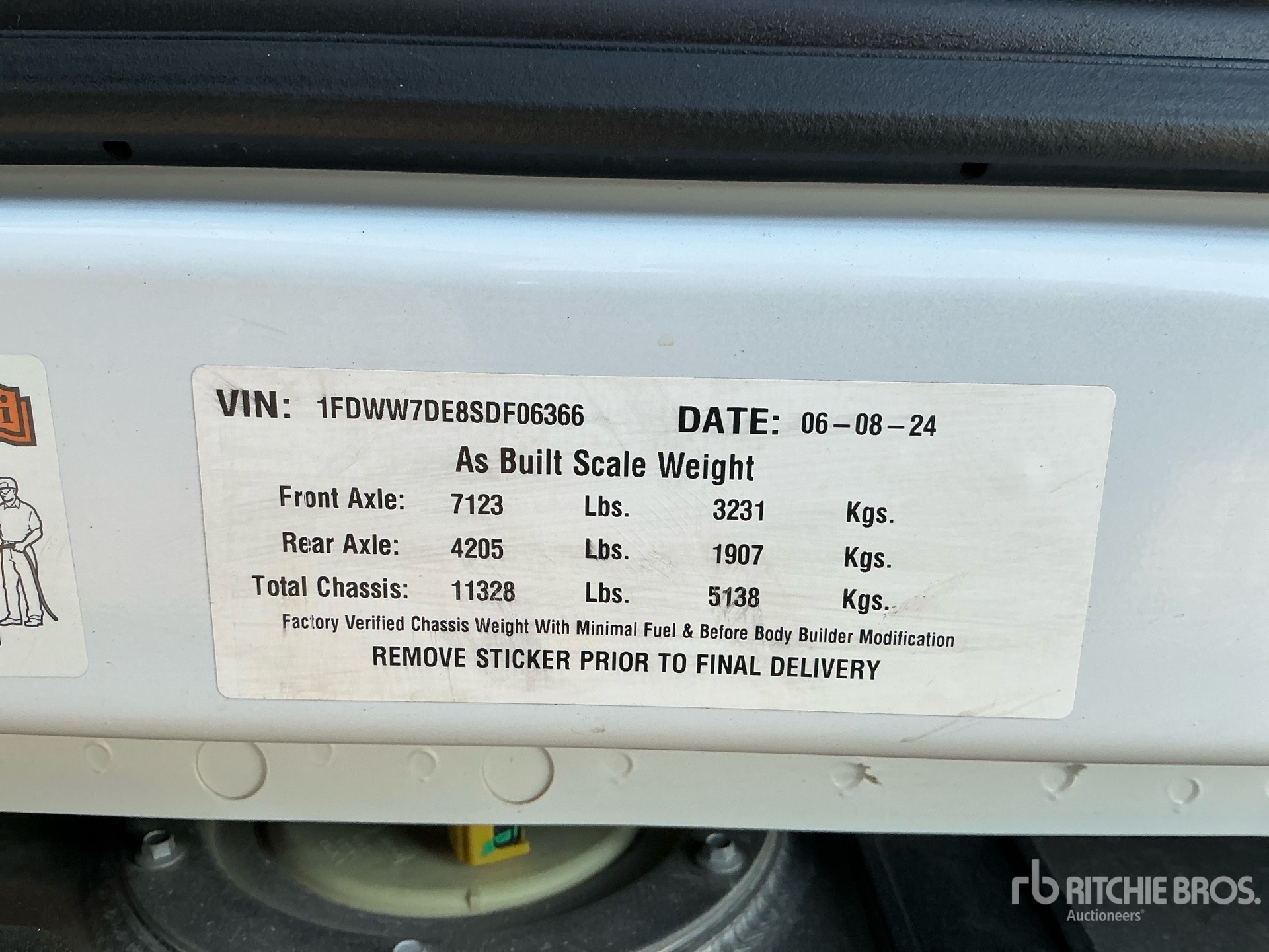 2025 Ford F-750