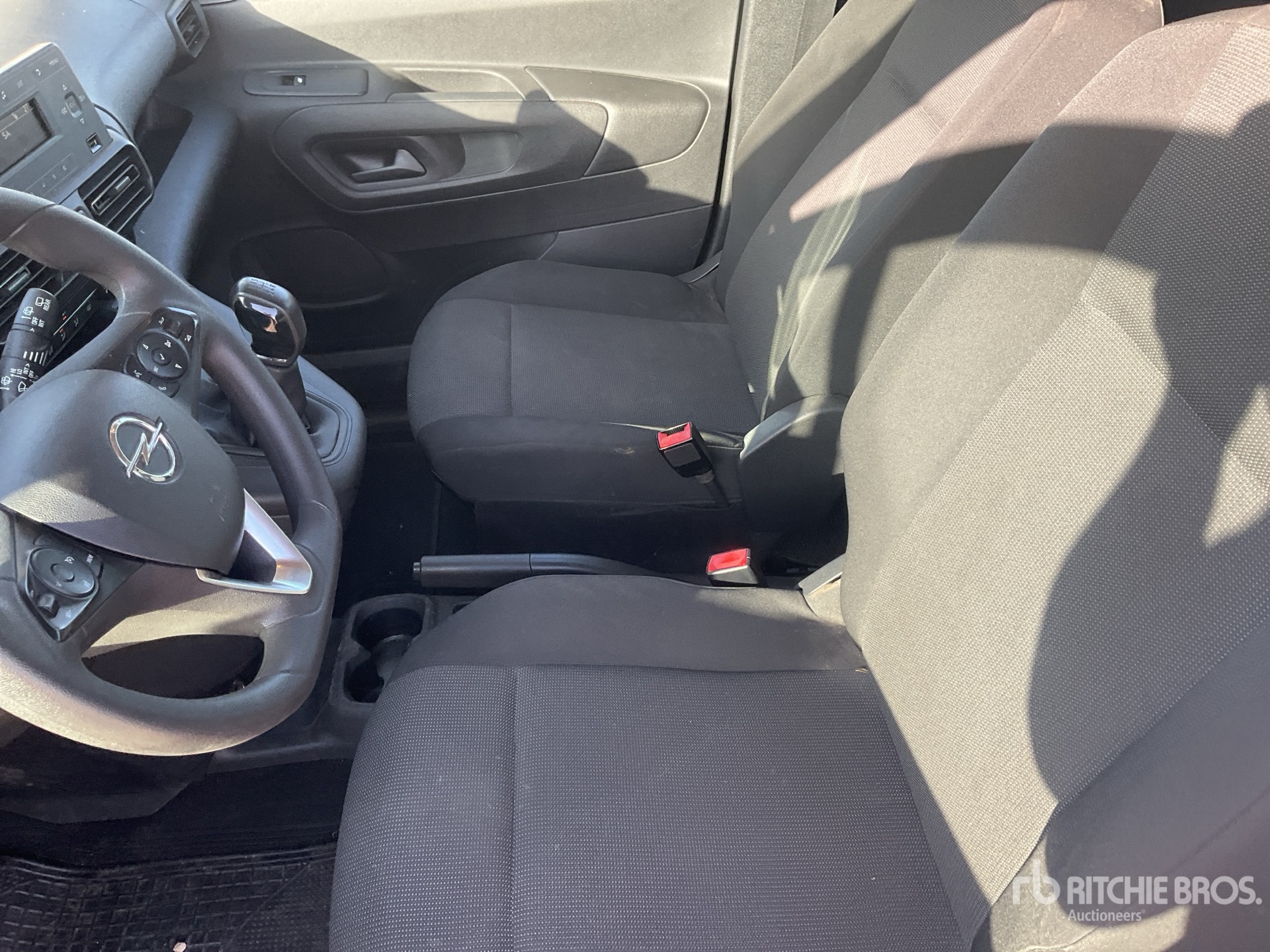 2021 Opel COMBO