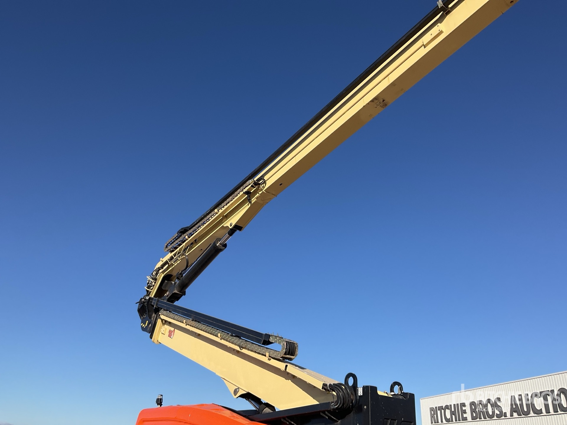 2024 JLG 1250AJP