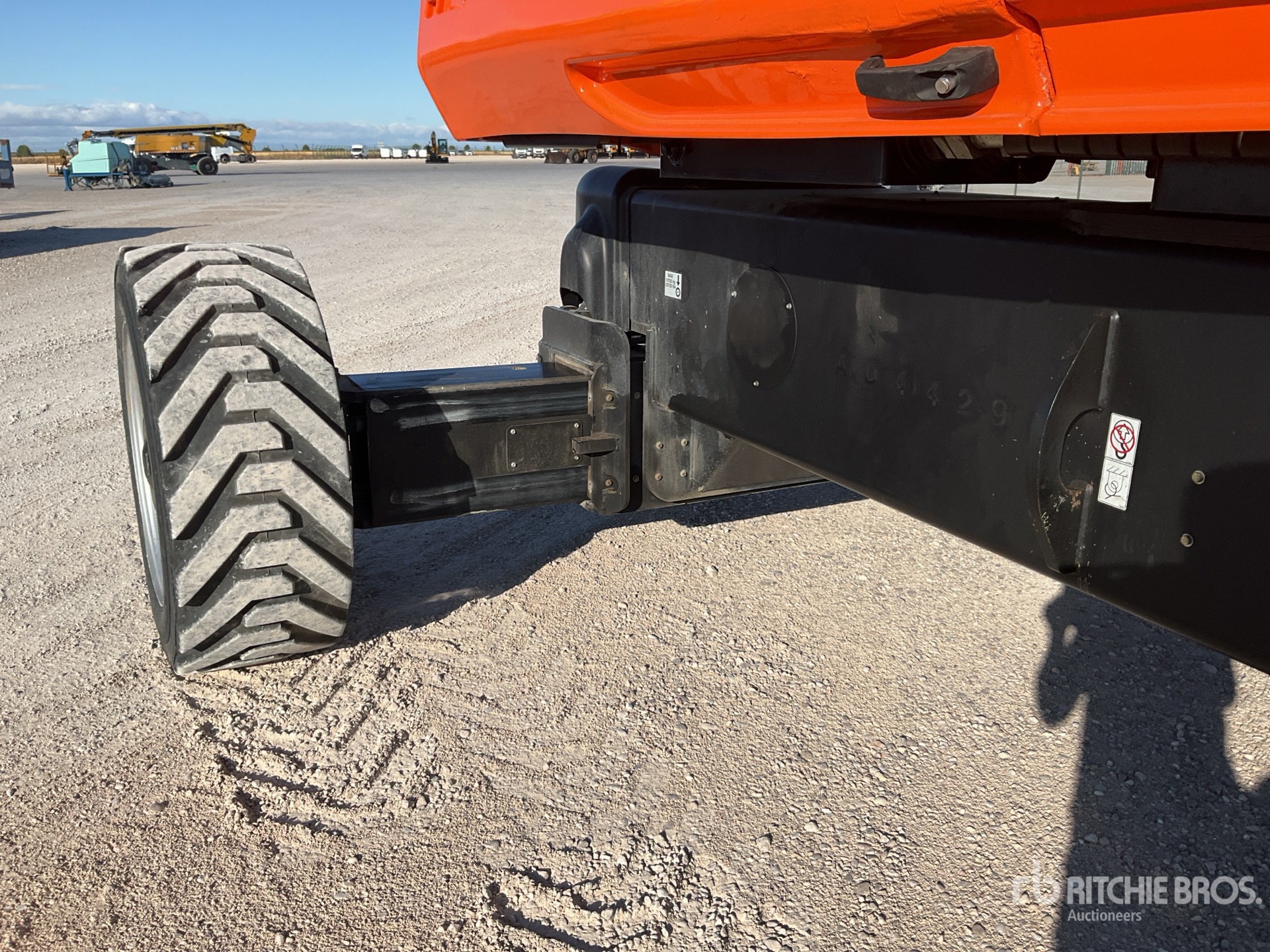 2024 JLG 1250AJP