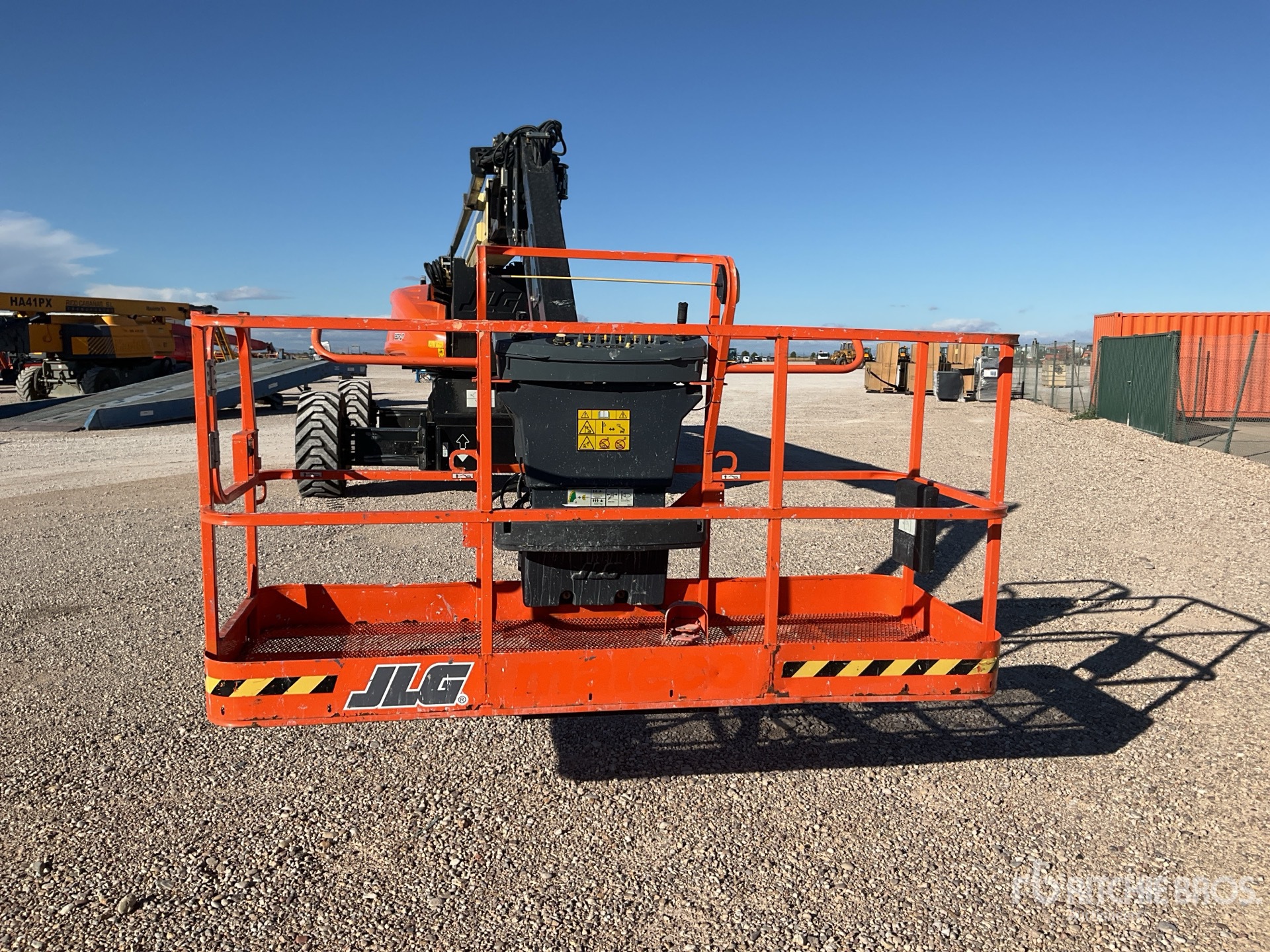 2024 JLG 1250AJP
