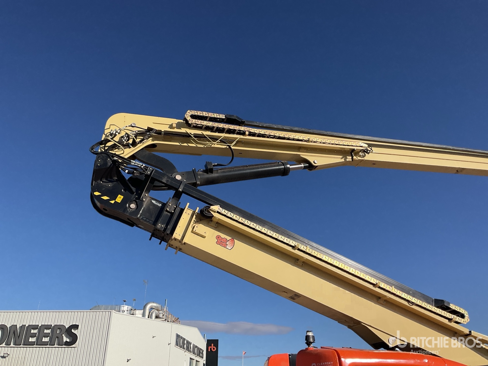 2024 JLG 1250AJP