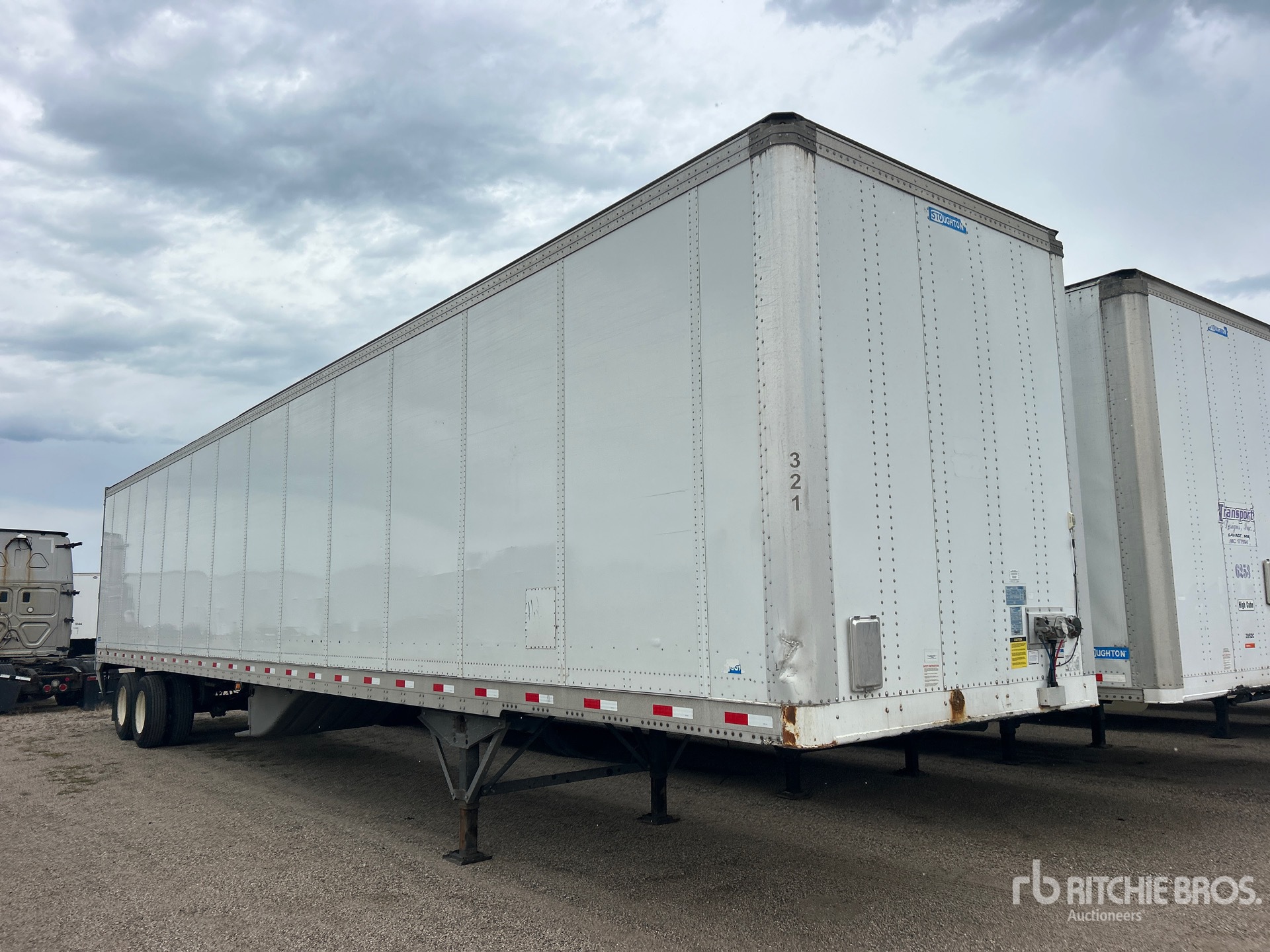 2019 Stoughton 53 ft x 102 in T/A