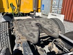 4 Underbody - Truck with