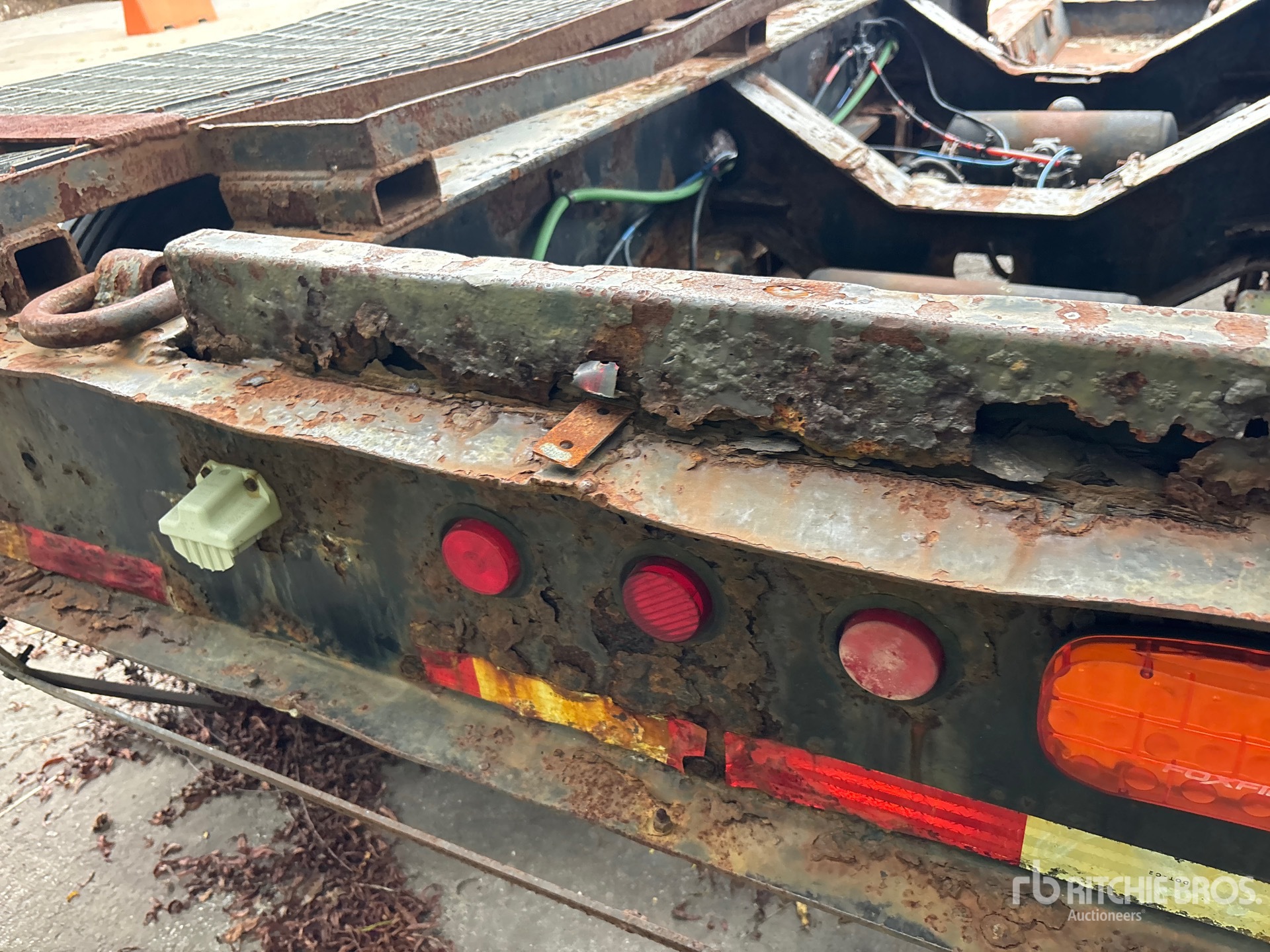 1999 Fontaine Tri/A (Inoperable)