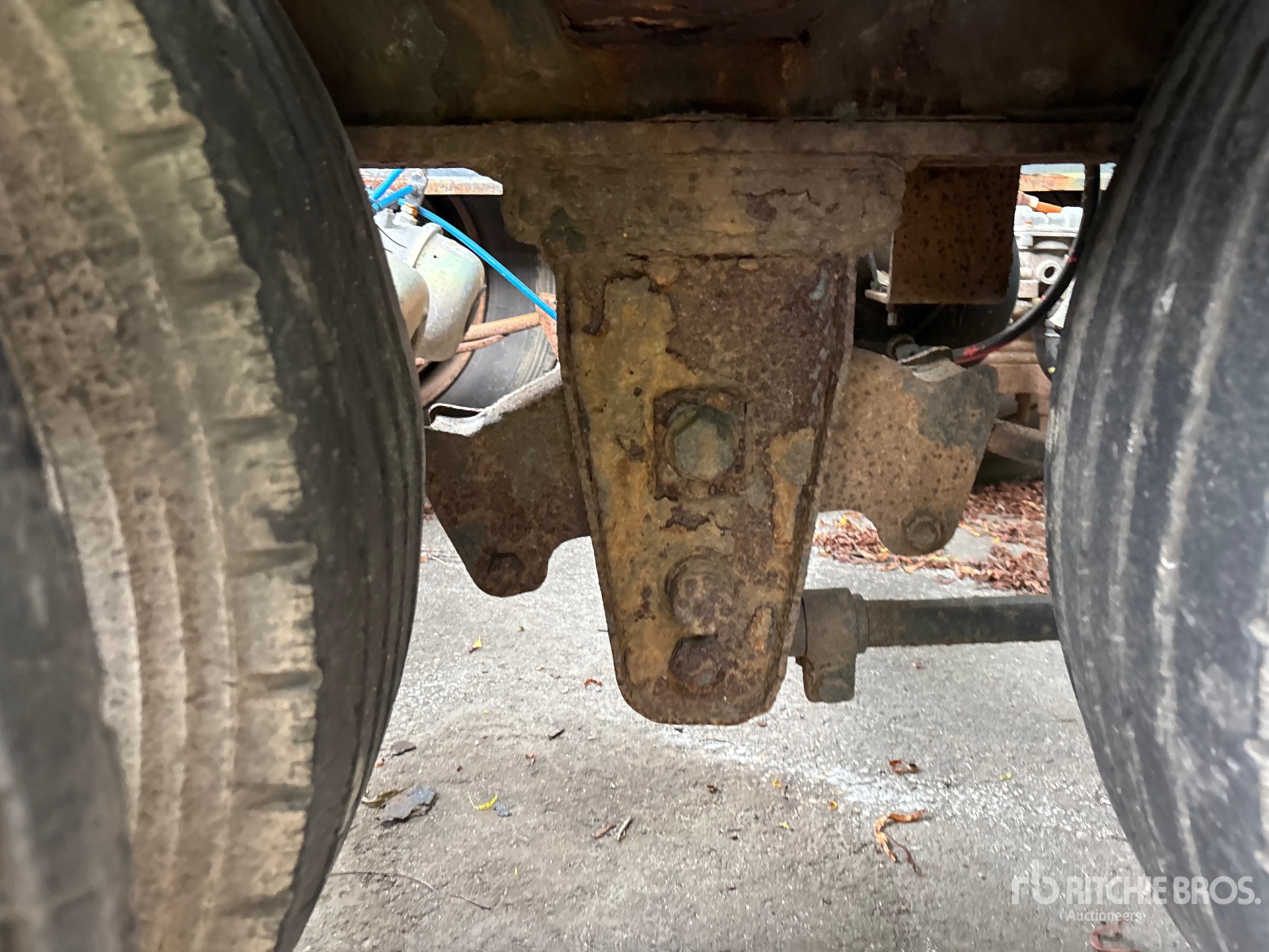 1999 Fontaine Tri/A (Inoperable)