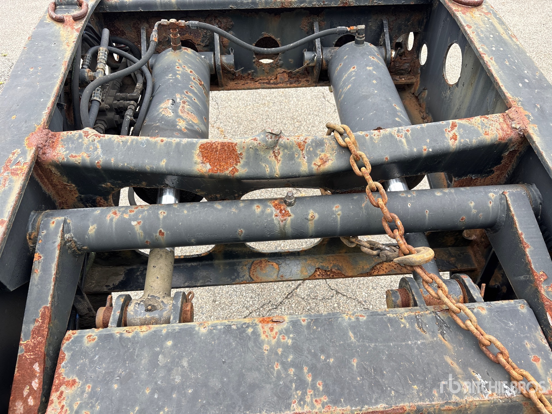 1999 Fontaine Tri/A (Inoperable)