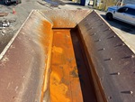 Feeder with Trichter