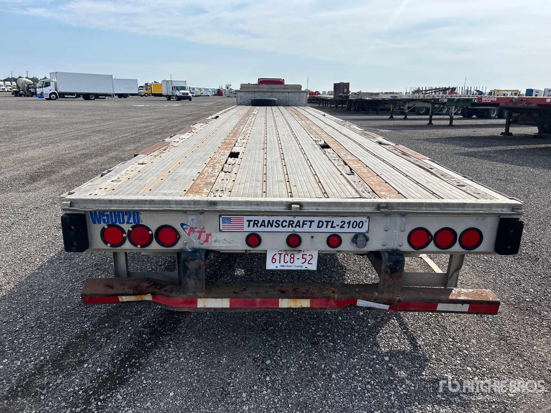 2006 Transcraft 53 FT T/A