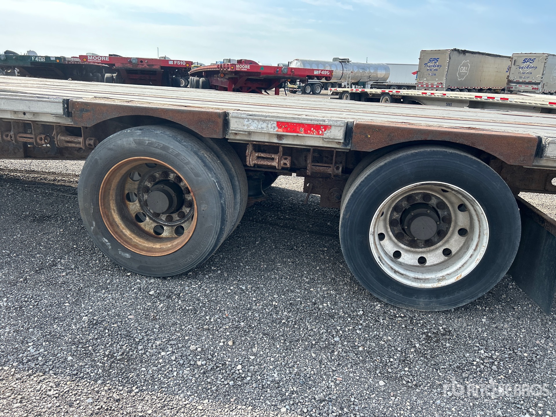 2006 Transcraft 53 FT T/A