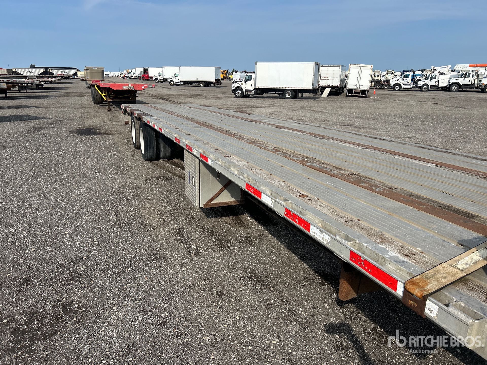 2006 Transcraft 53 FT T/A