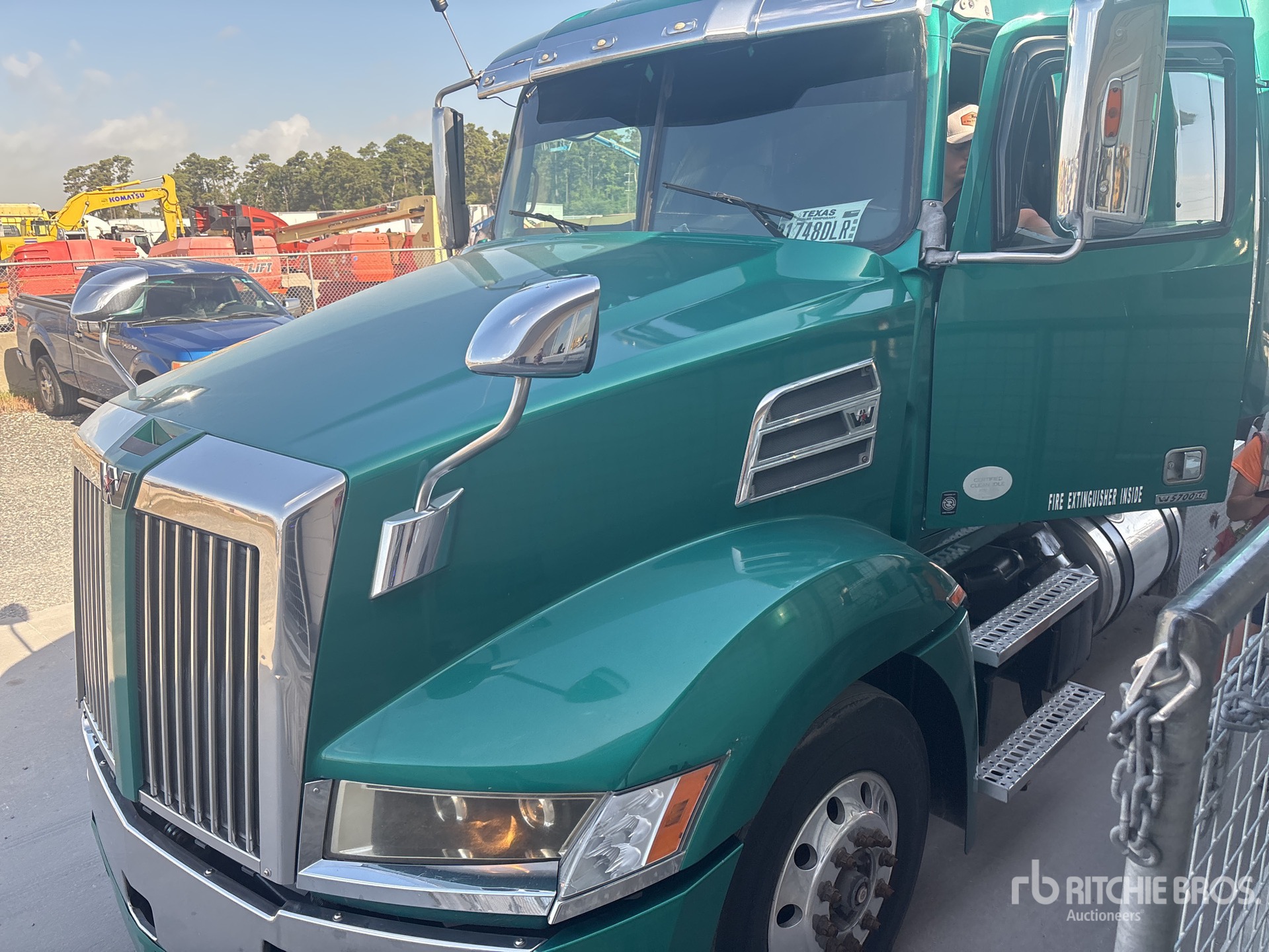 2017 Western Star 5700XE