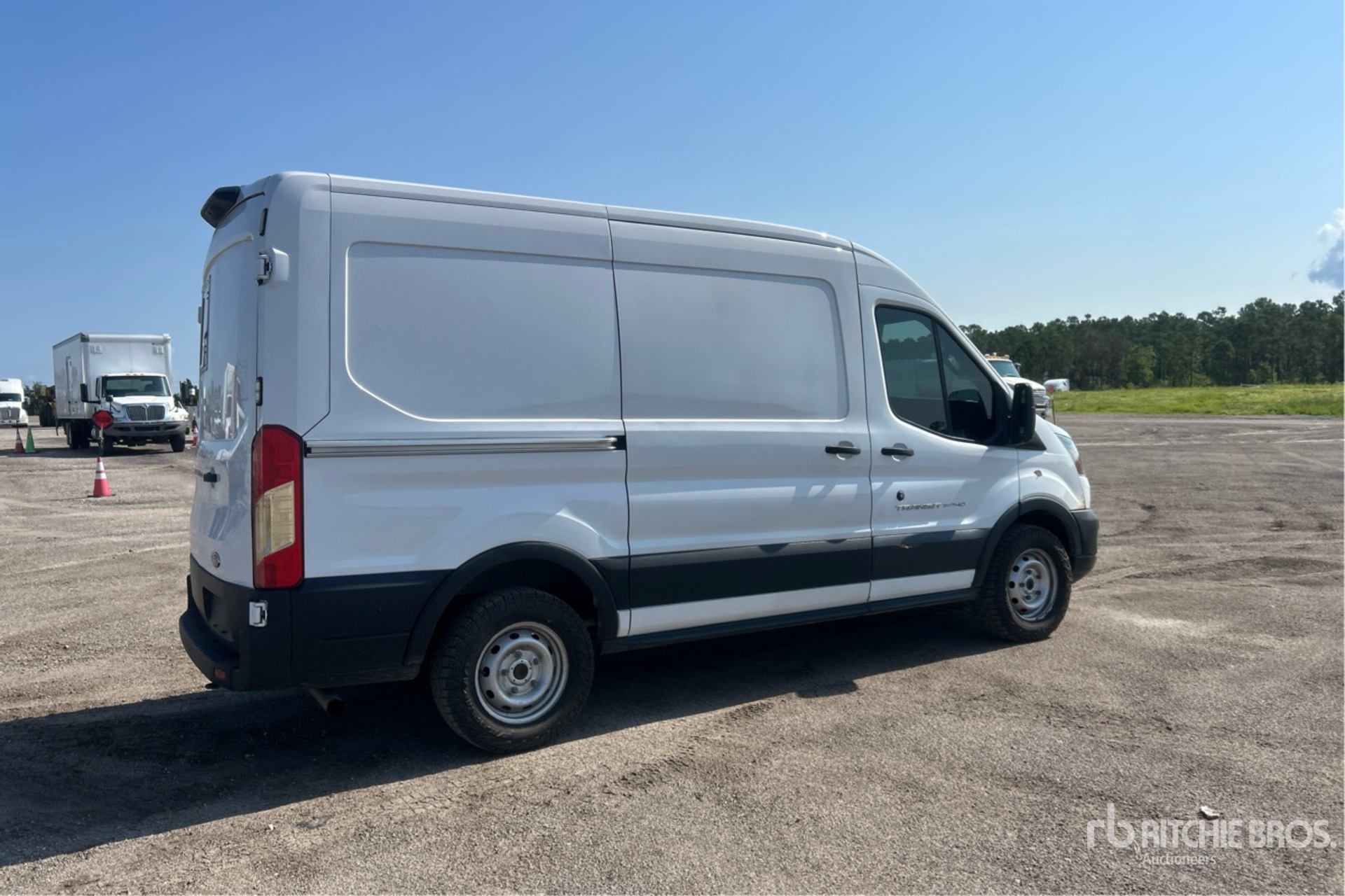 2022 Ford TRANSIT 150