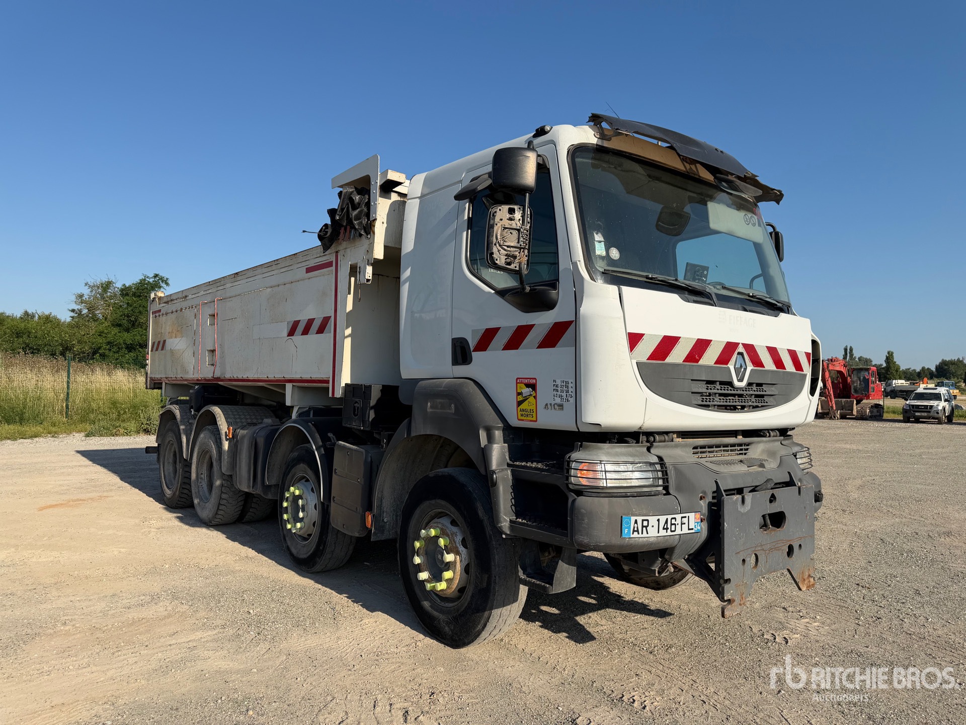 2008 Renault 410DXI