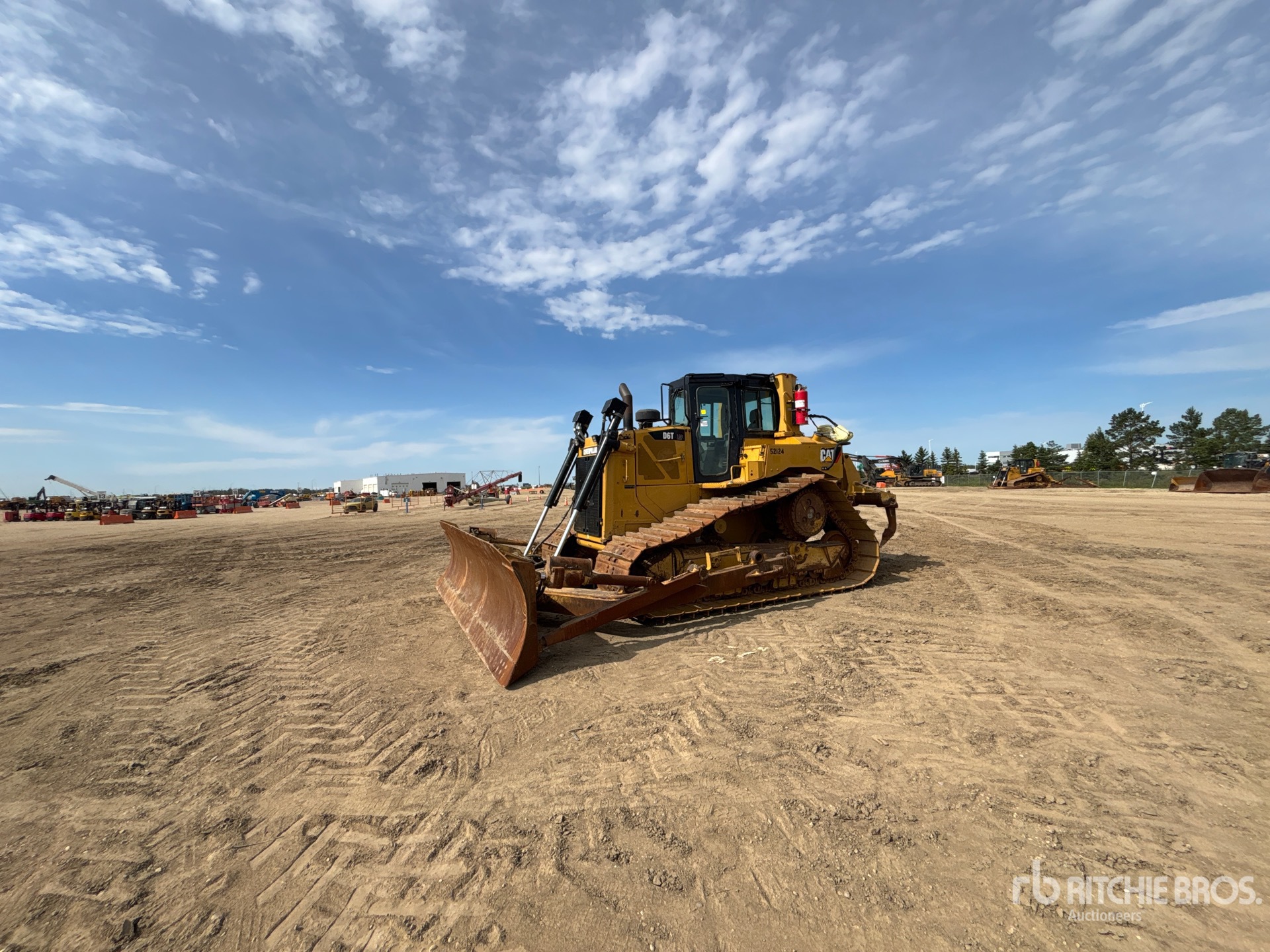 2013 Caterpillar D6T LGP