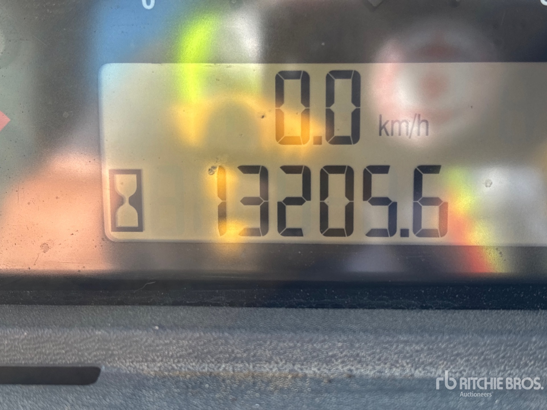 General Appearance with Hour Meter / Odometer
