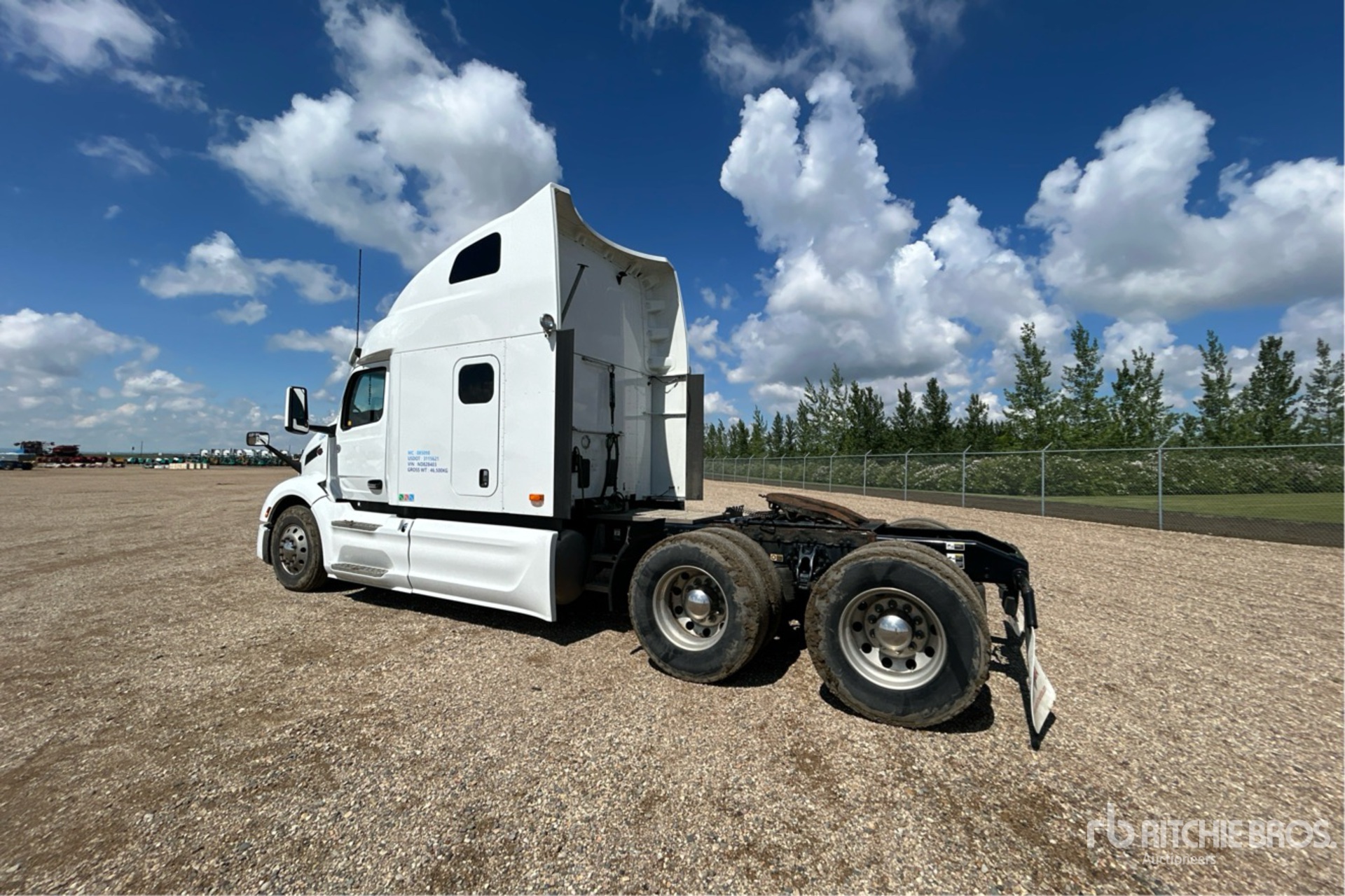2022 Peterbilt 579