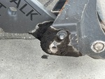 Chassis with Quick Coupler to Arms Pins