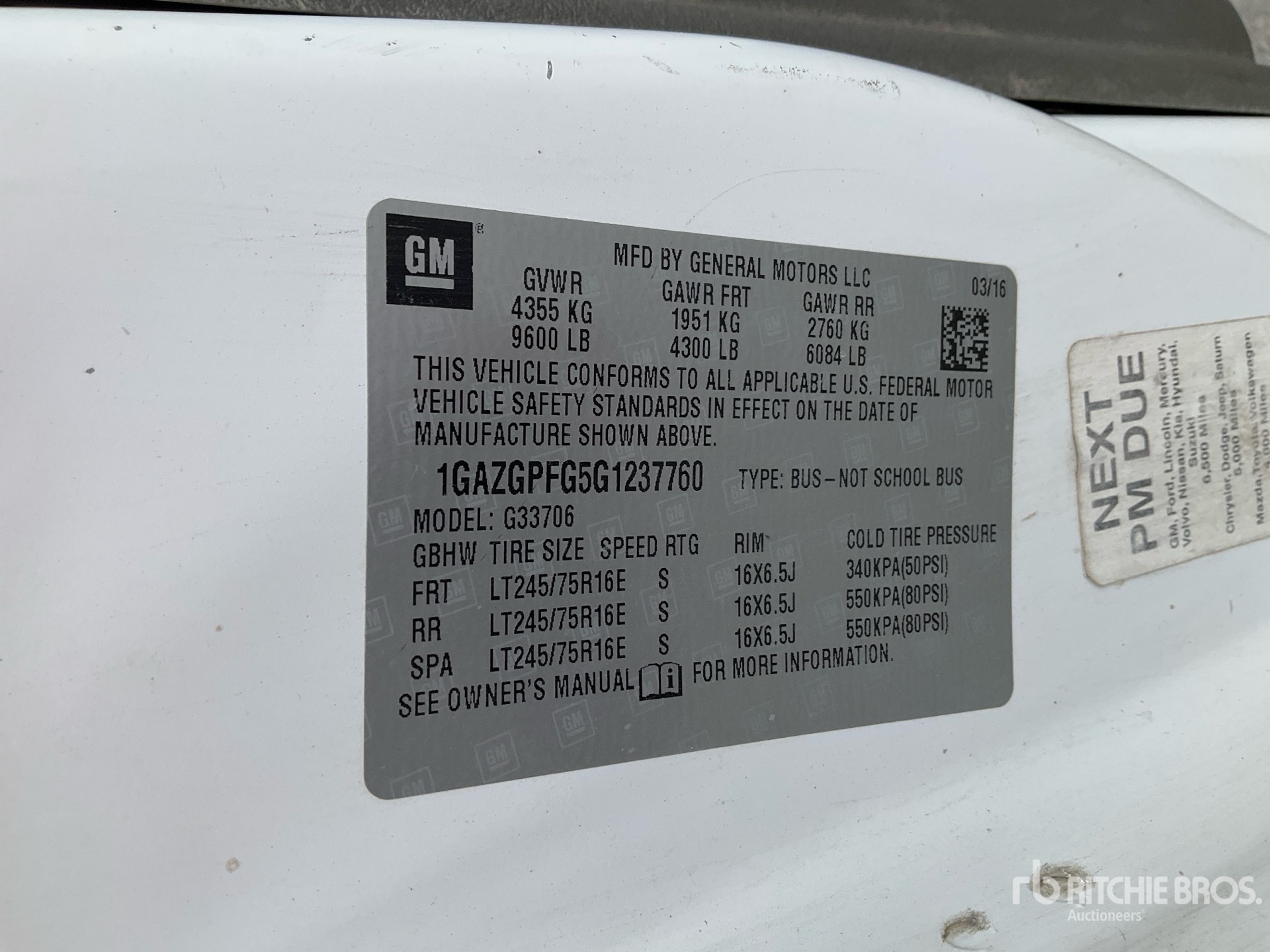 2016 Chevrolet G3500