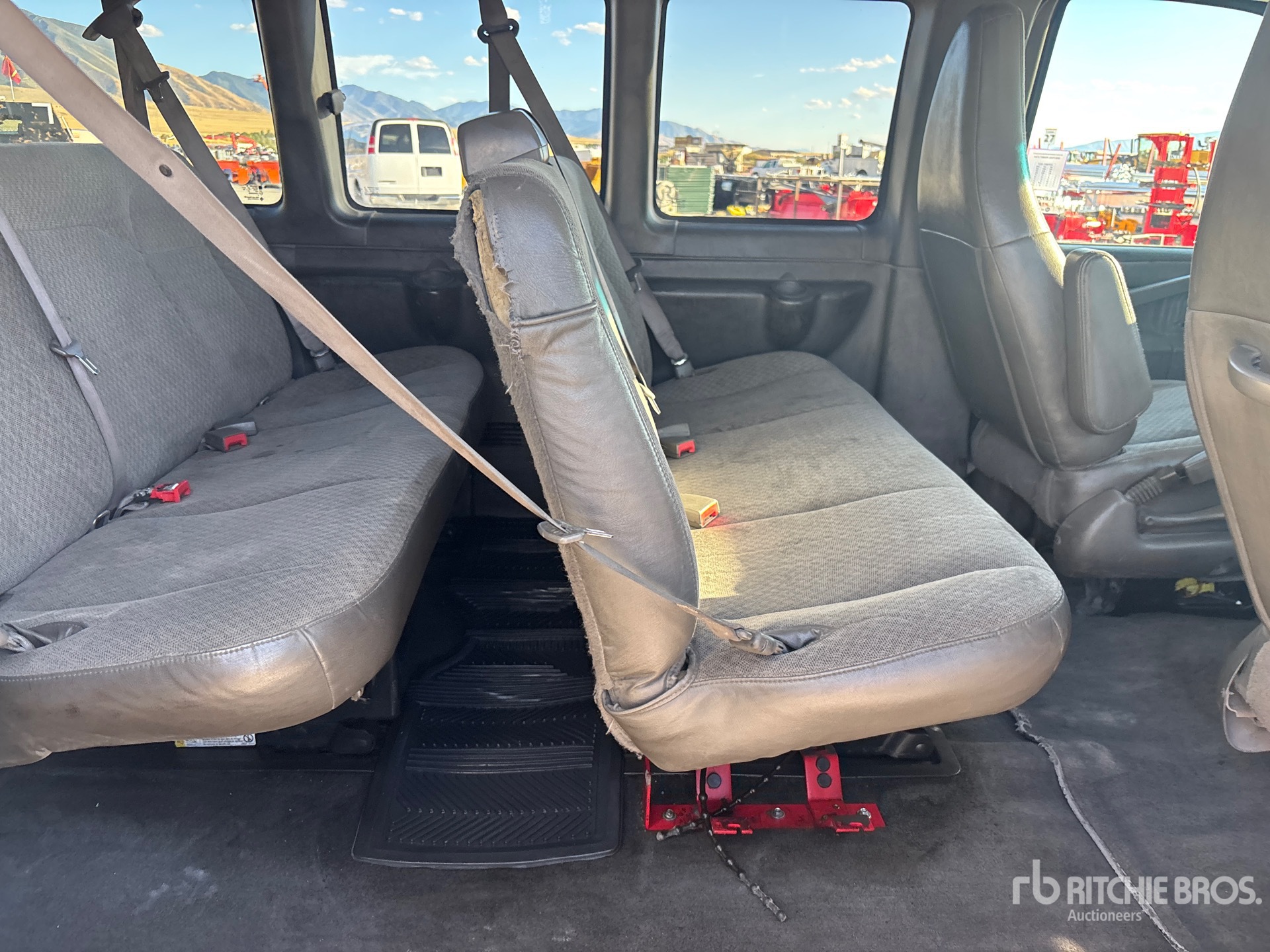 2017 Chevrolet G3500