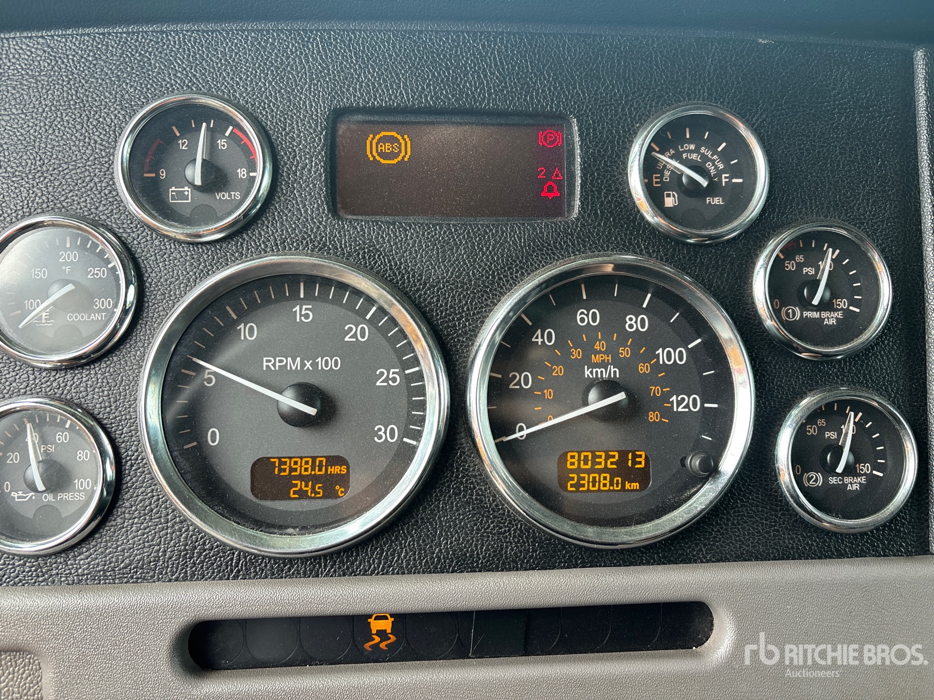 2022 Peterbilt 389