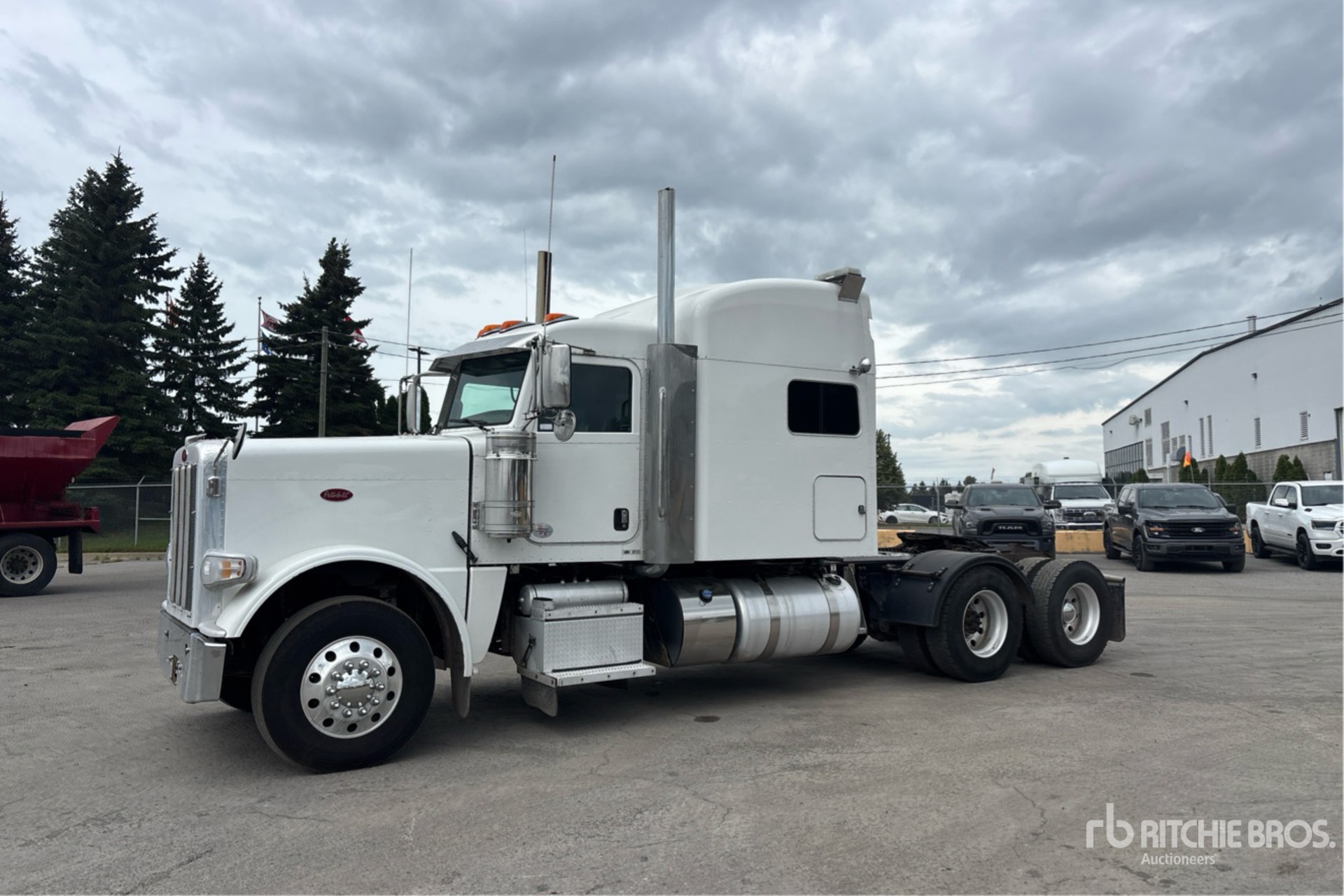 2022 Peterbilt 389