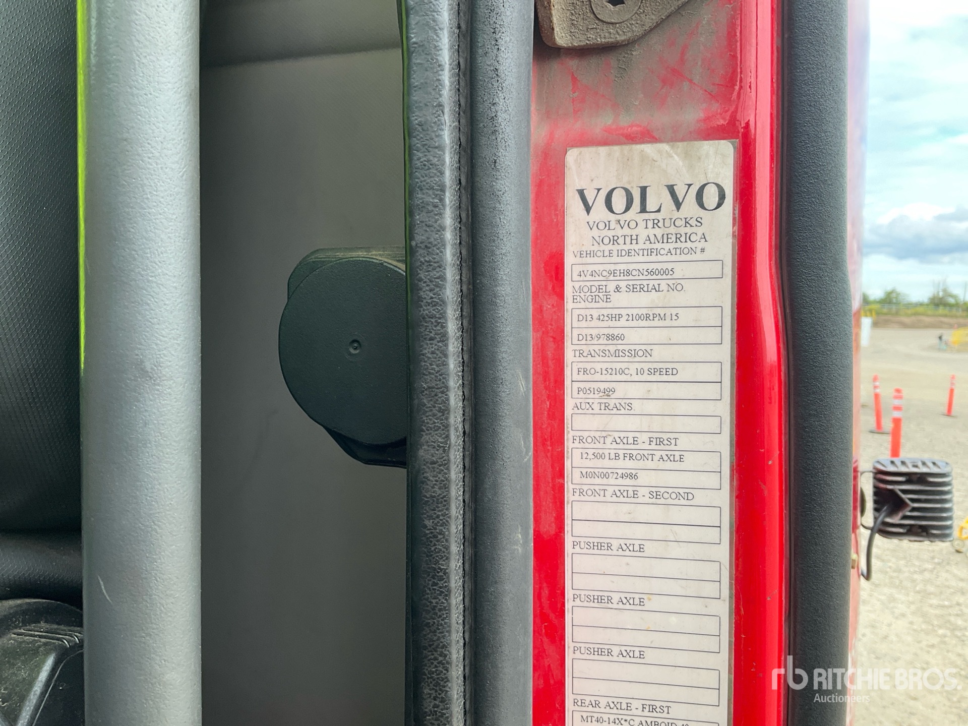 2012 Volvo VNL