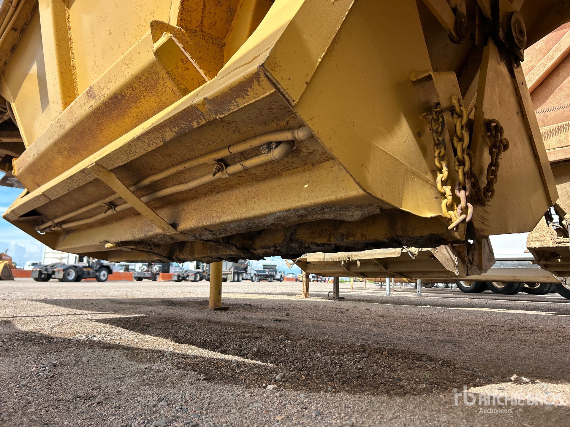 1976 Fruehauf DESM2M22